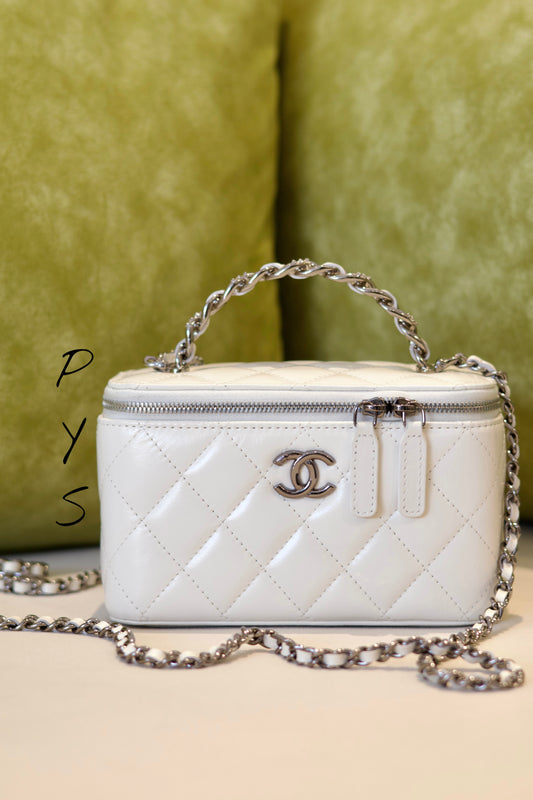 Vanity With Top Handle