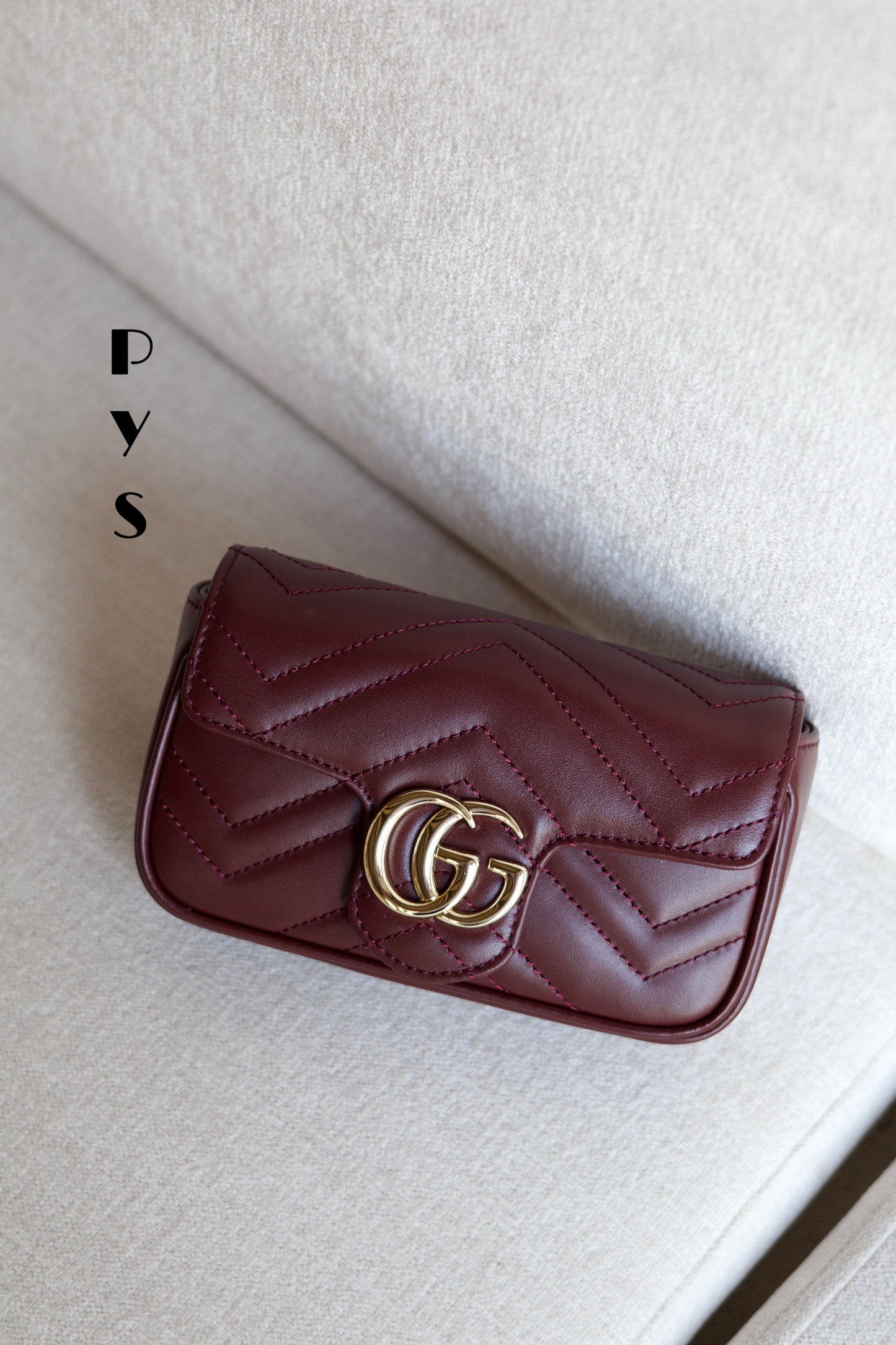 GG Marmont super mini bag
