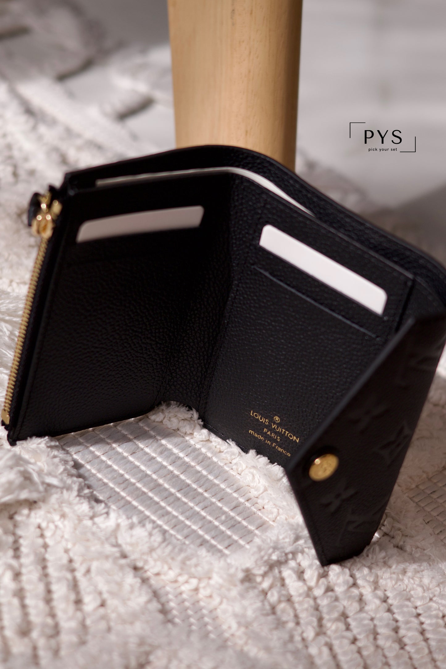 Victorine Wallet