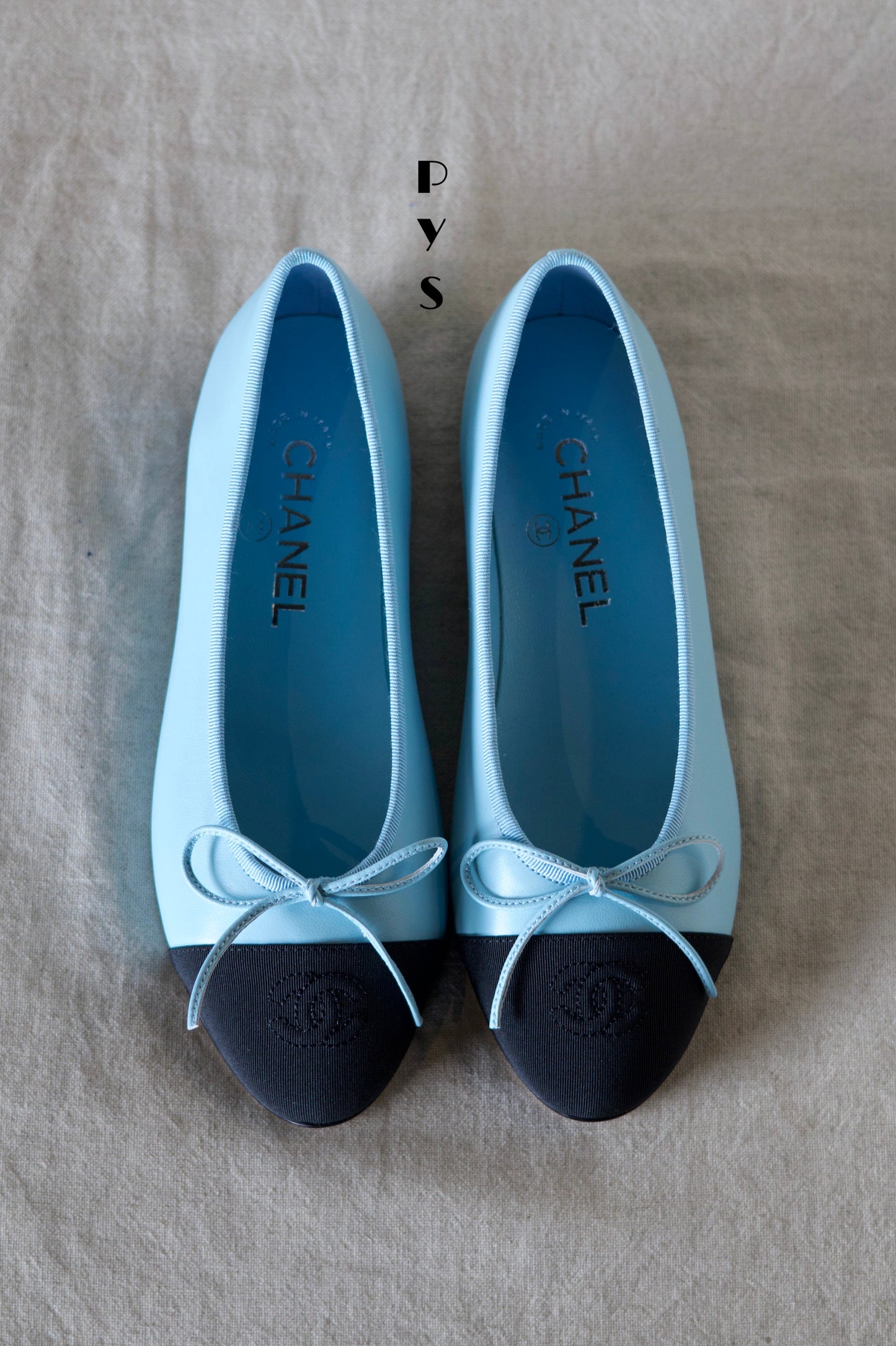 Ballet flats