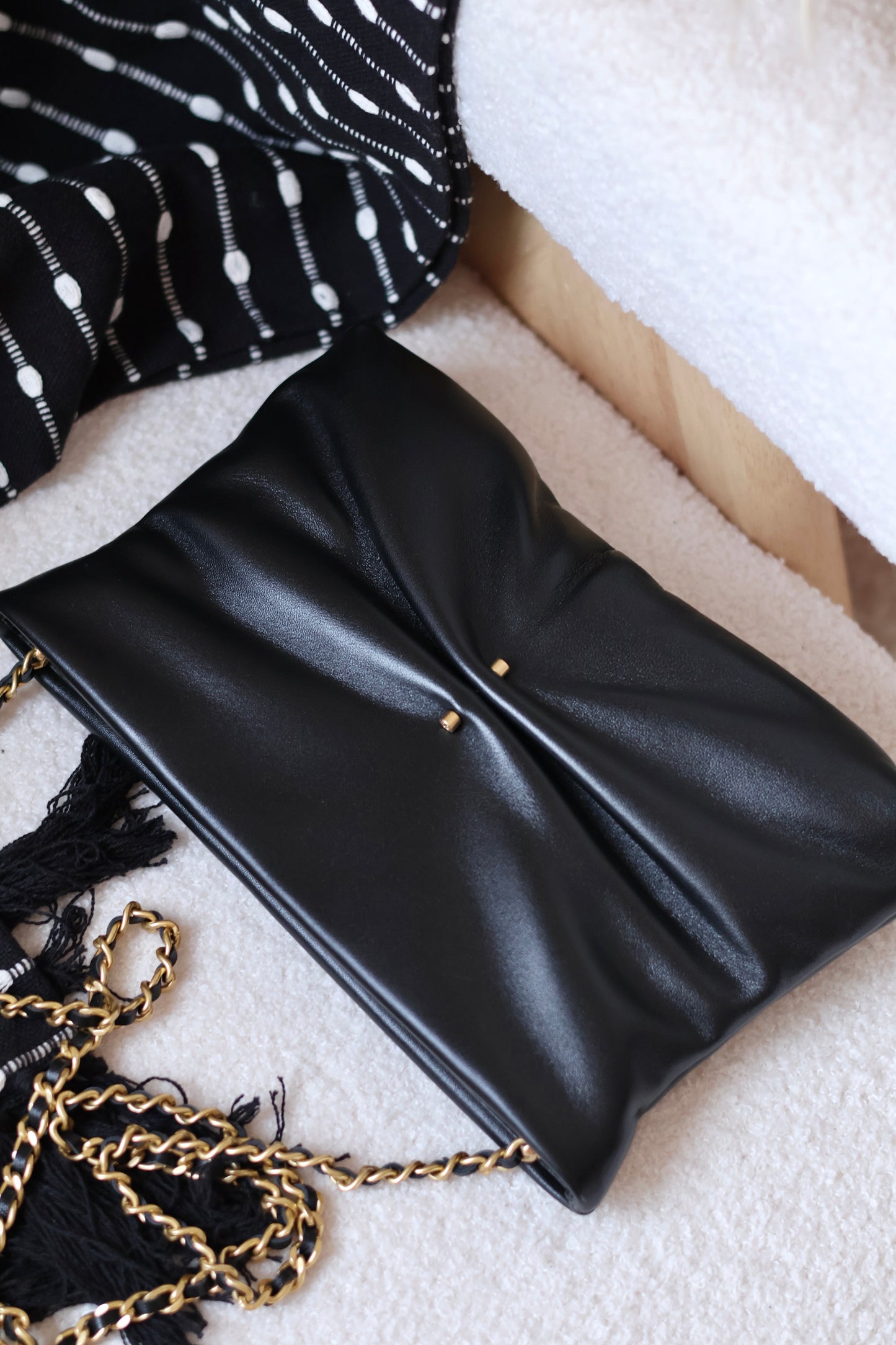 Clutch With Chain