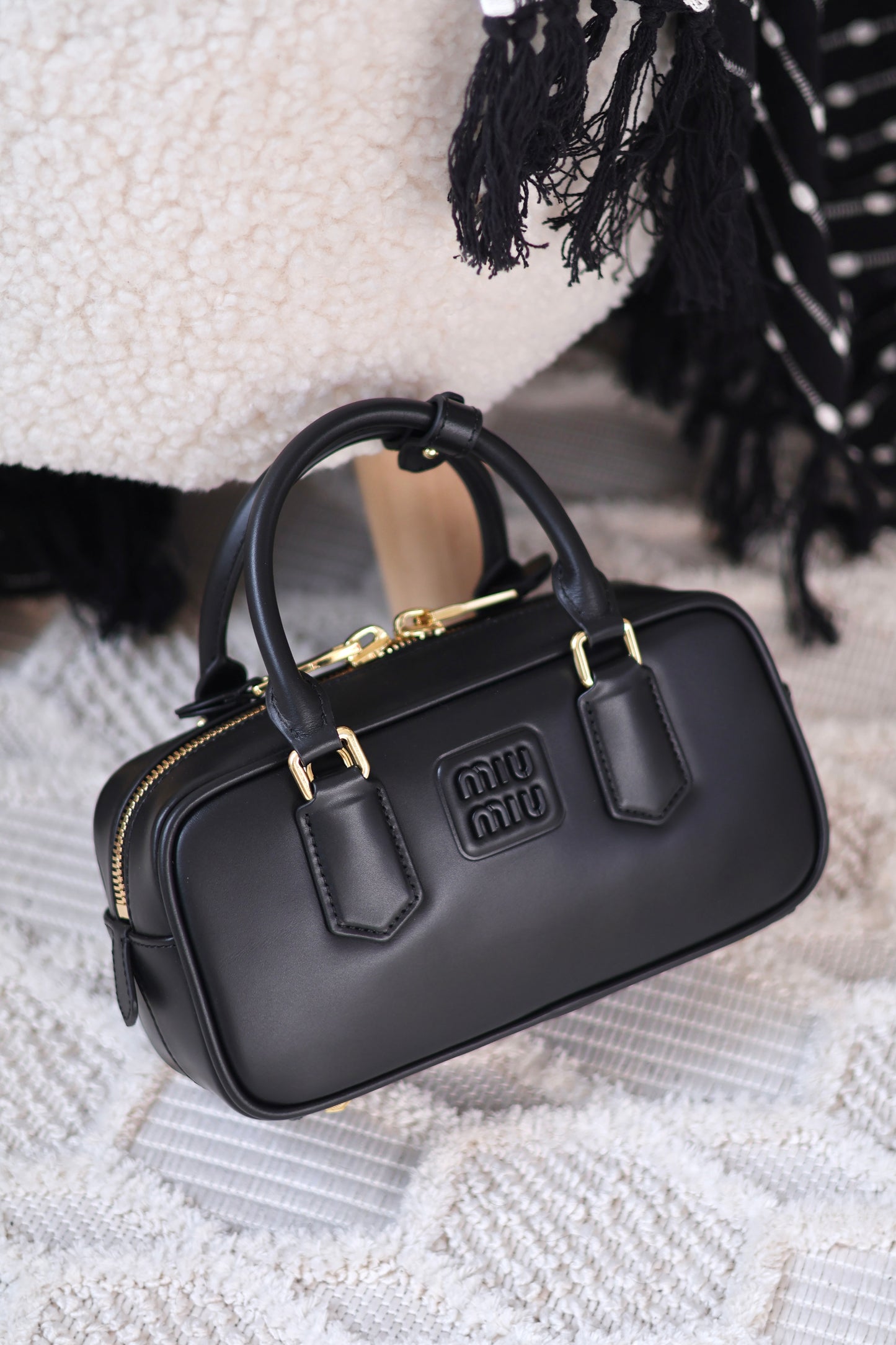 Arcadie leather bag