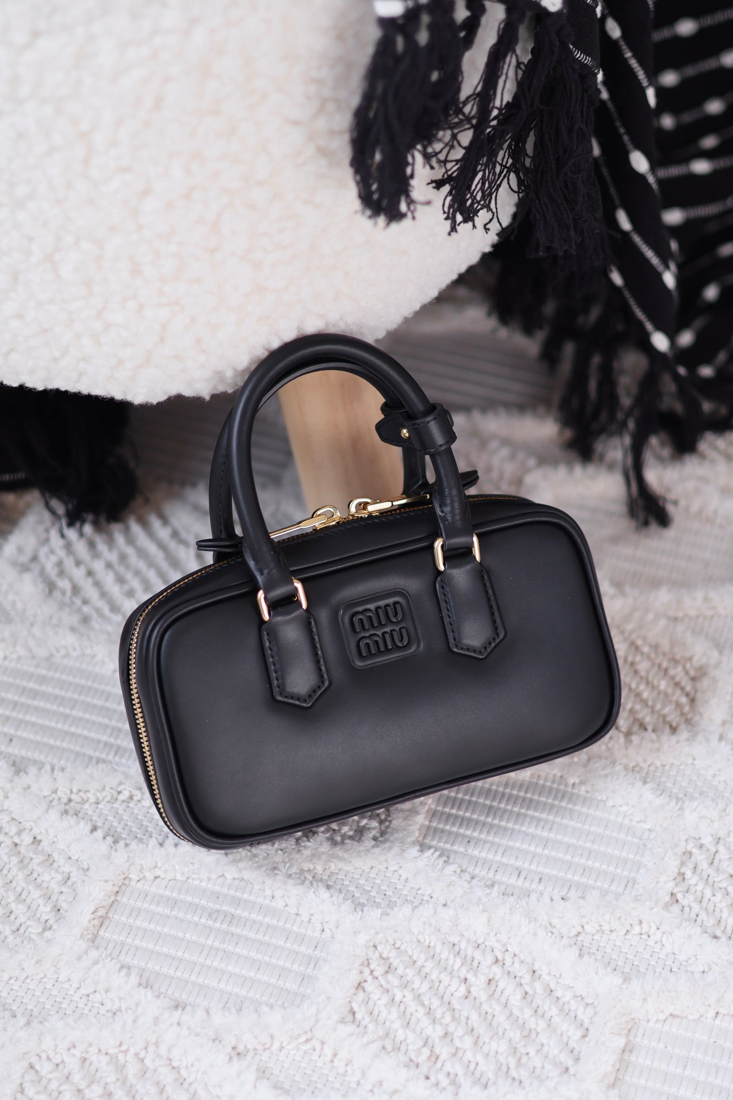 Arcadie leather bag
