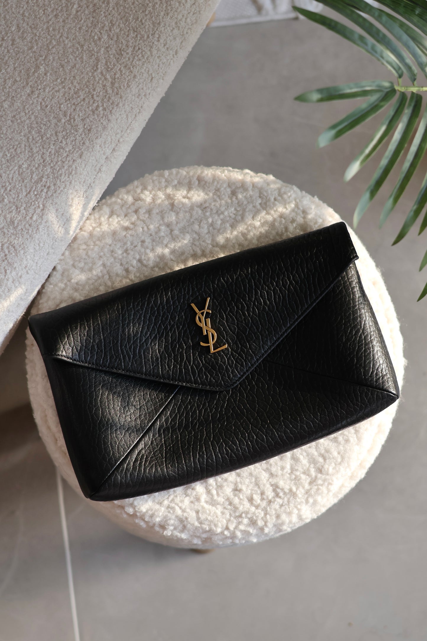 Cassandre clutch