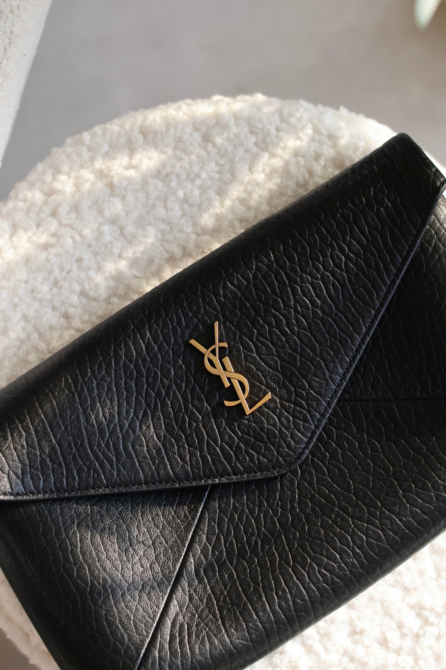 Cassandre clutch