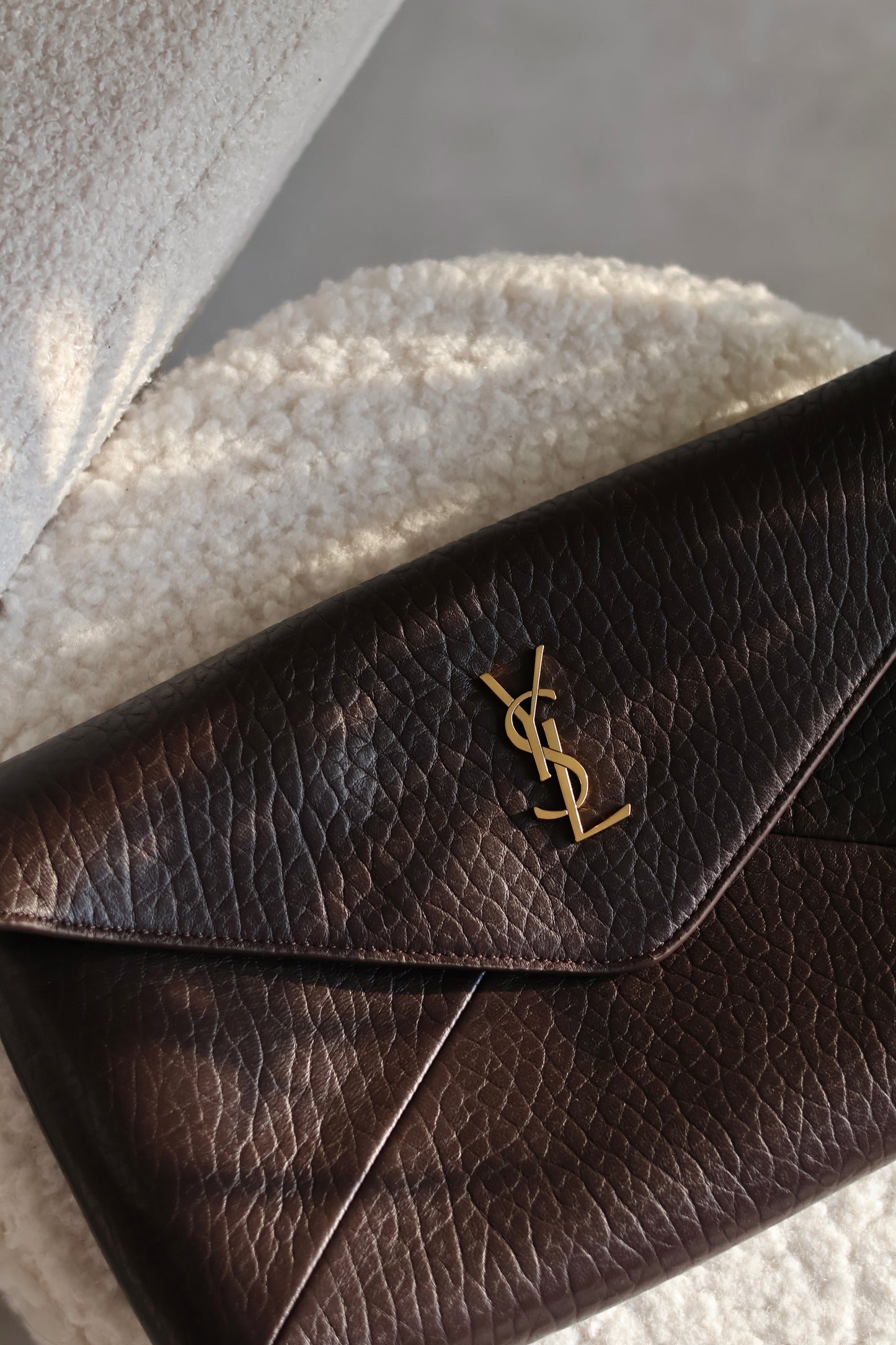 Cassandre clutch