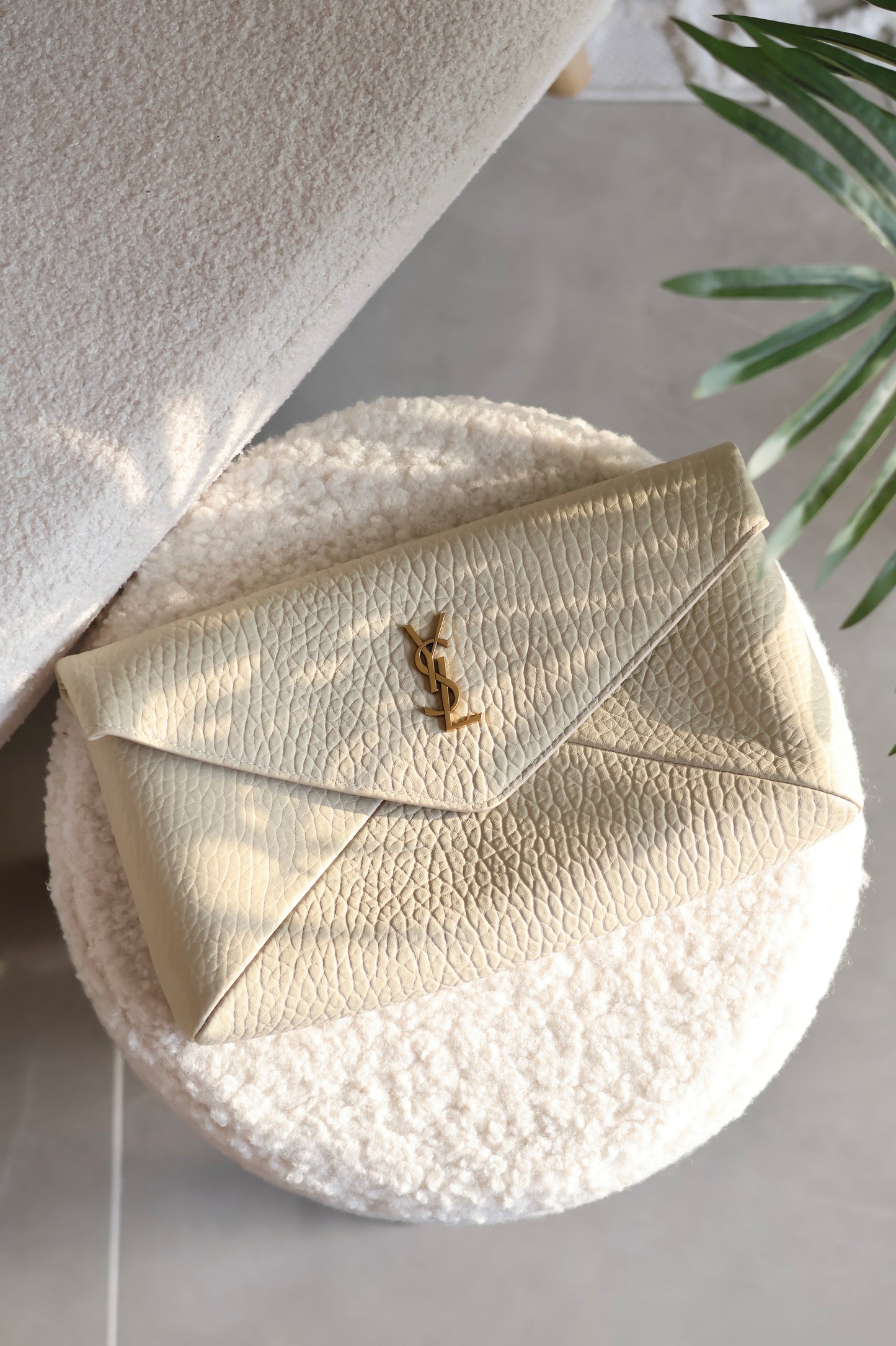 Cassandre clutch