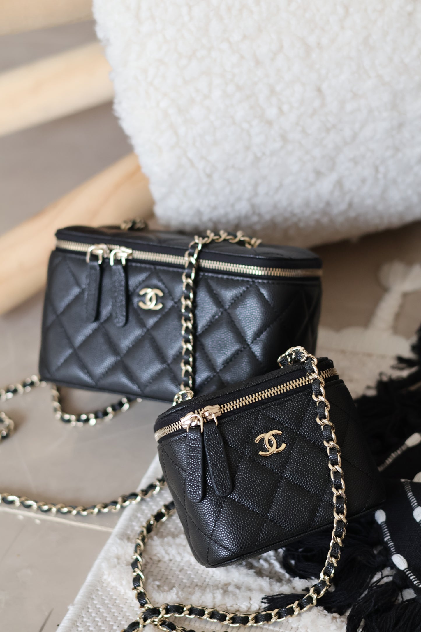 MINI Classic Long Vanity With Chain Grained Calfskin