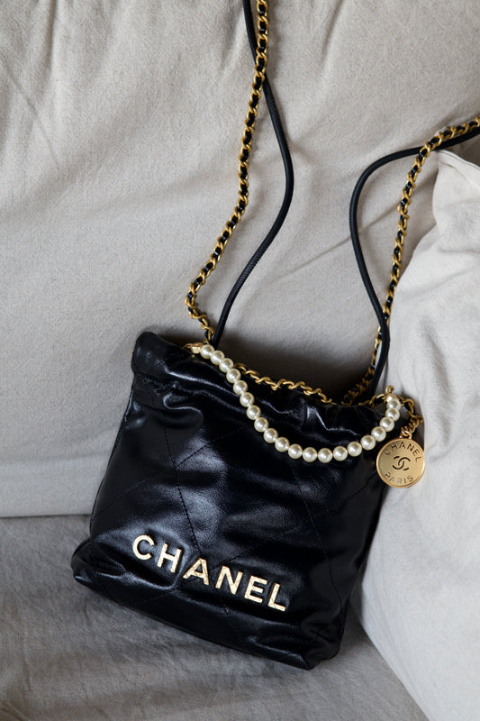 CHANEL 22 Mini Handbag