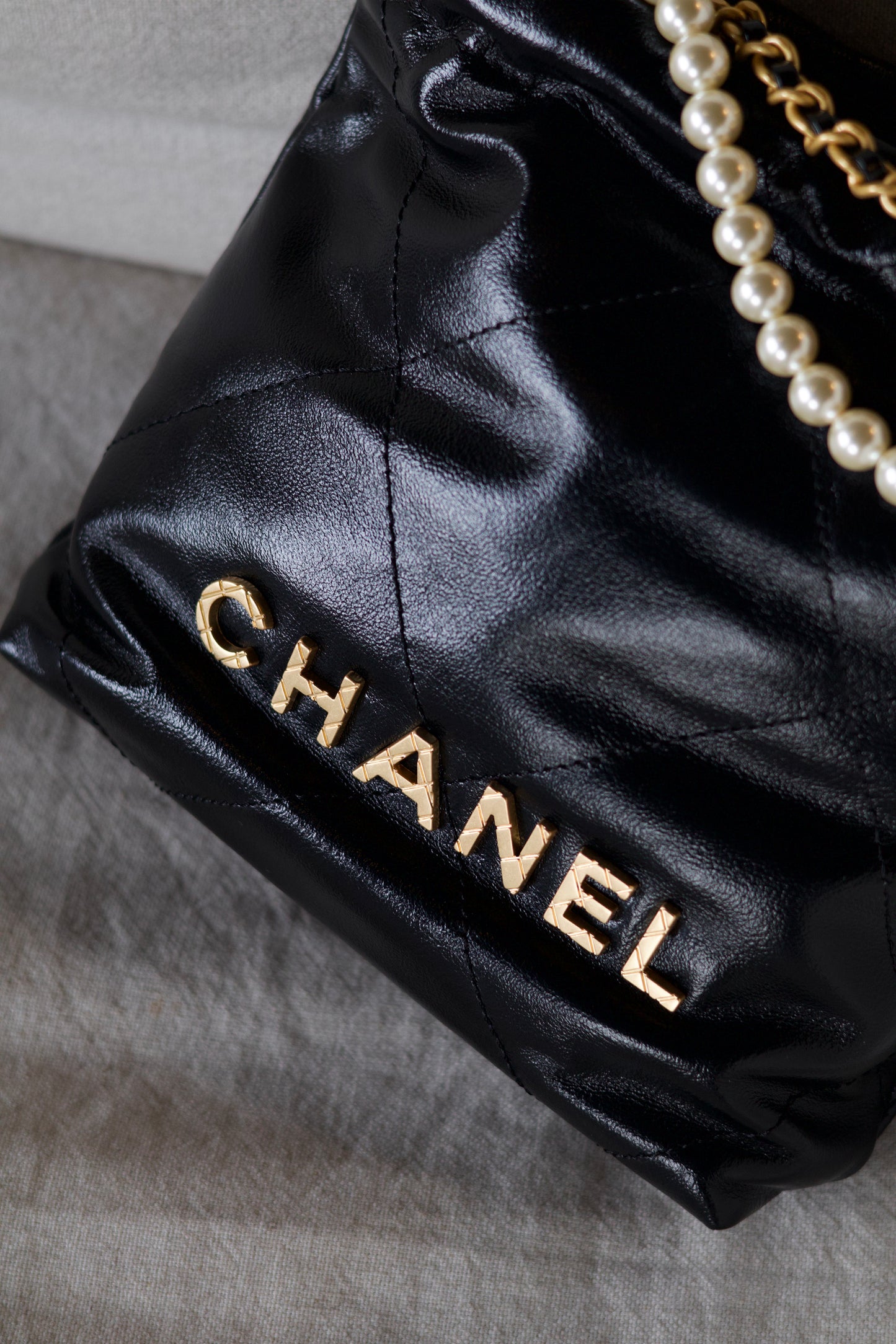 CHANEL 22 Mini Handbag