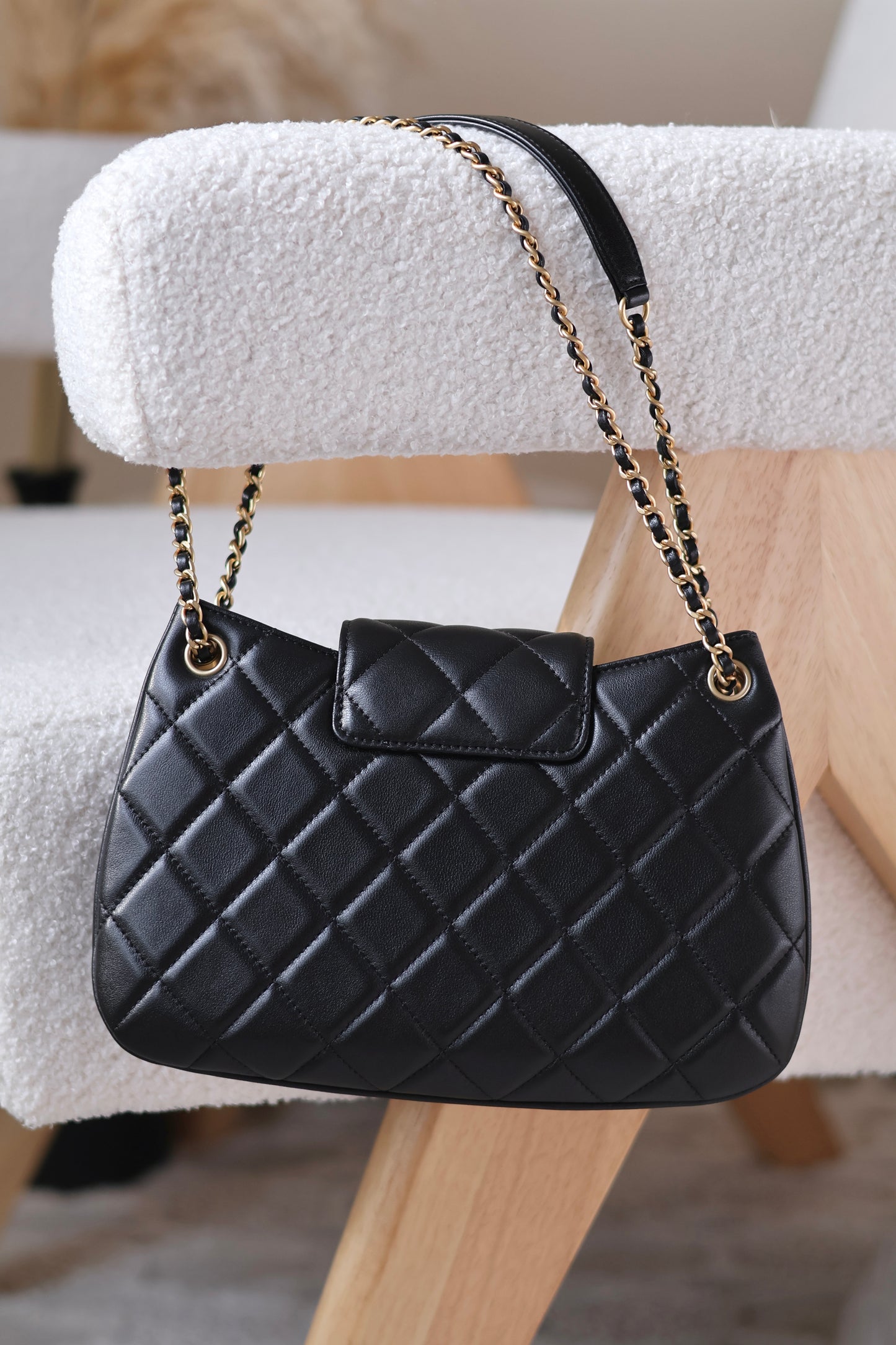 24c vintage bag