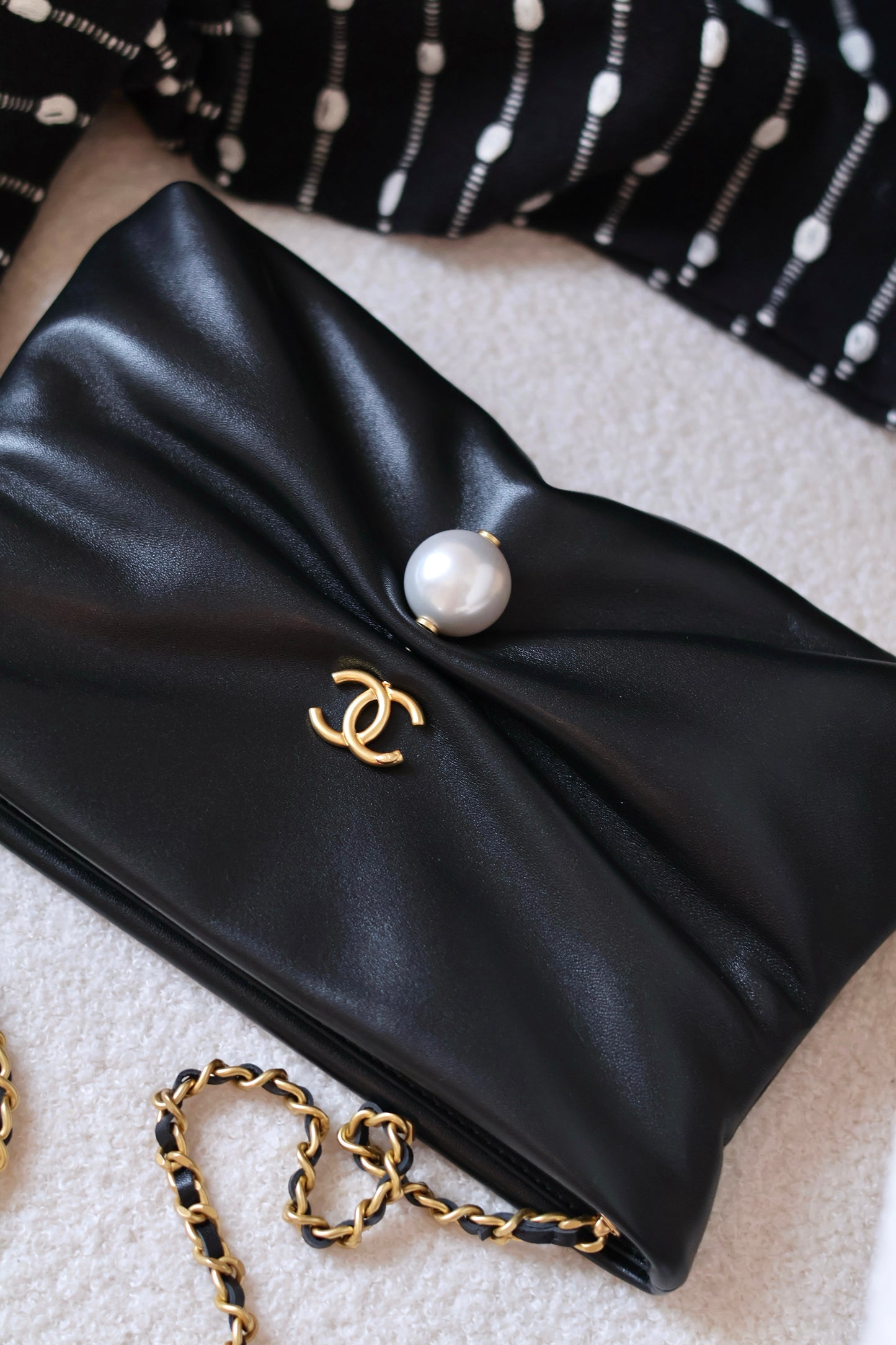 Clutch With Chain
