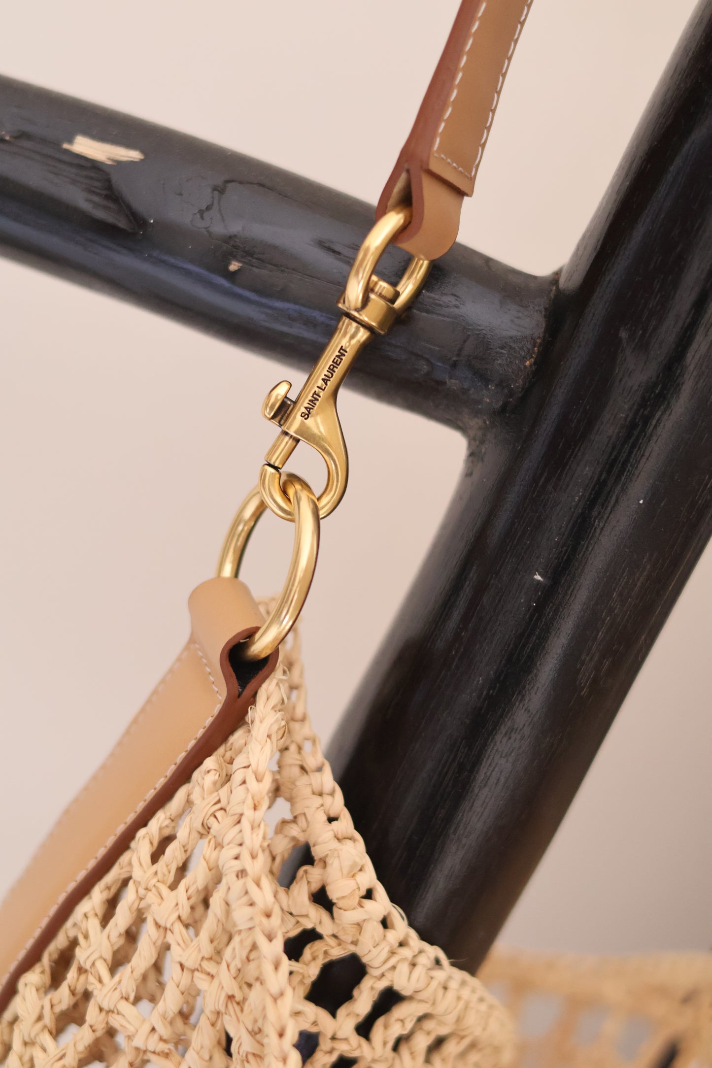 Raffia Oxalis