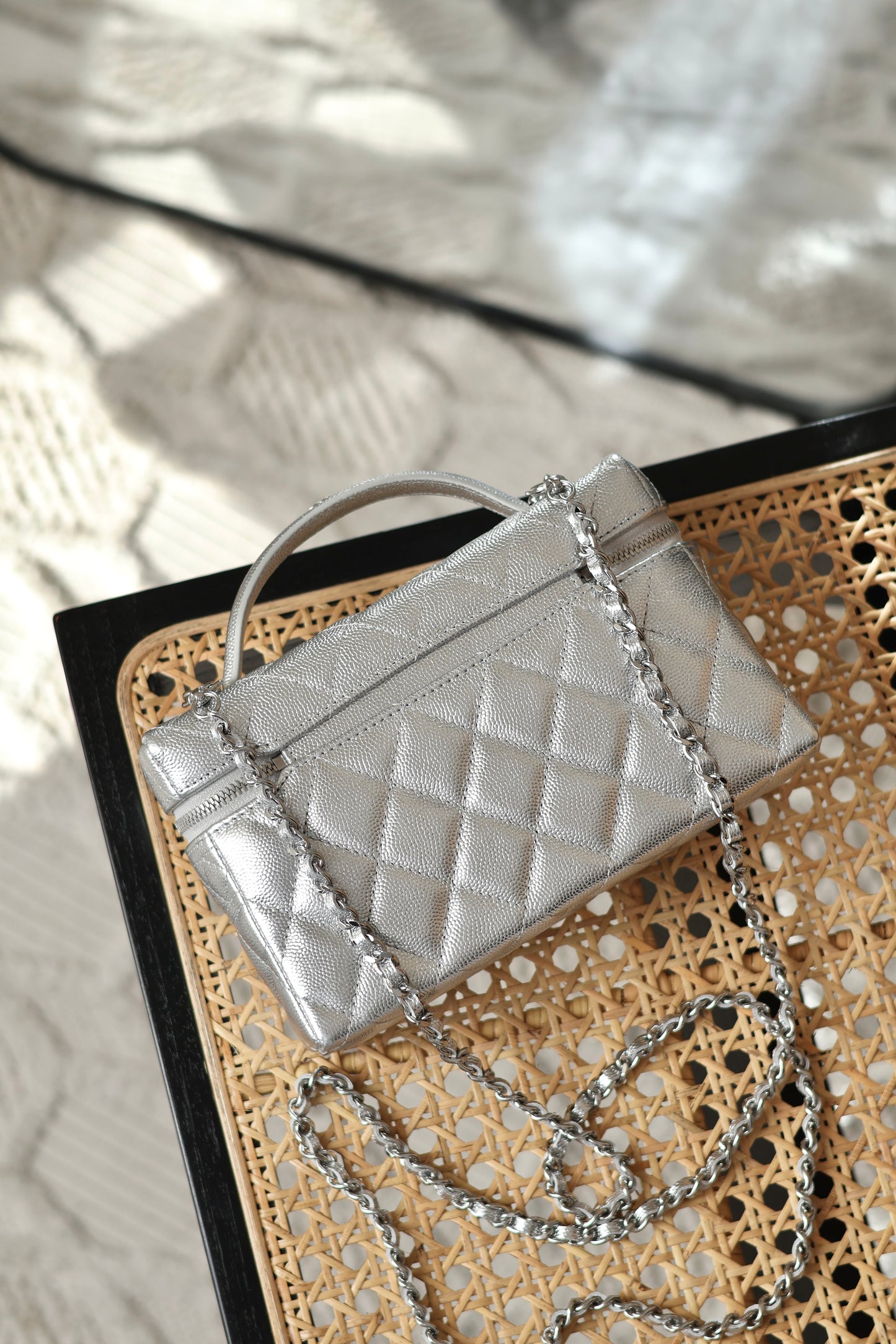 Vanity with Chain in Grained Calfskin