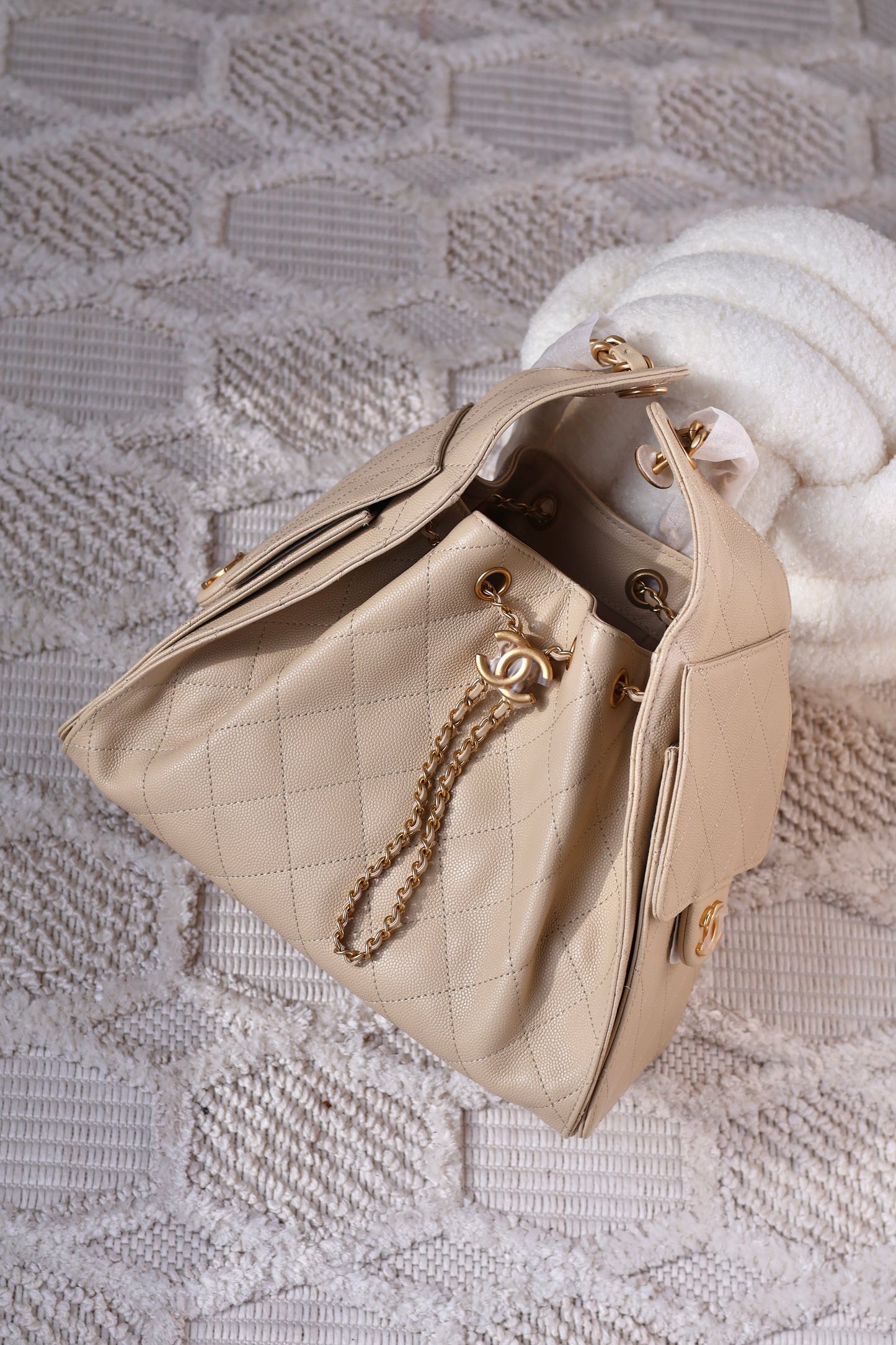 25 Small Handbag