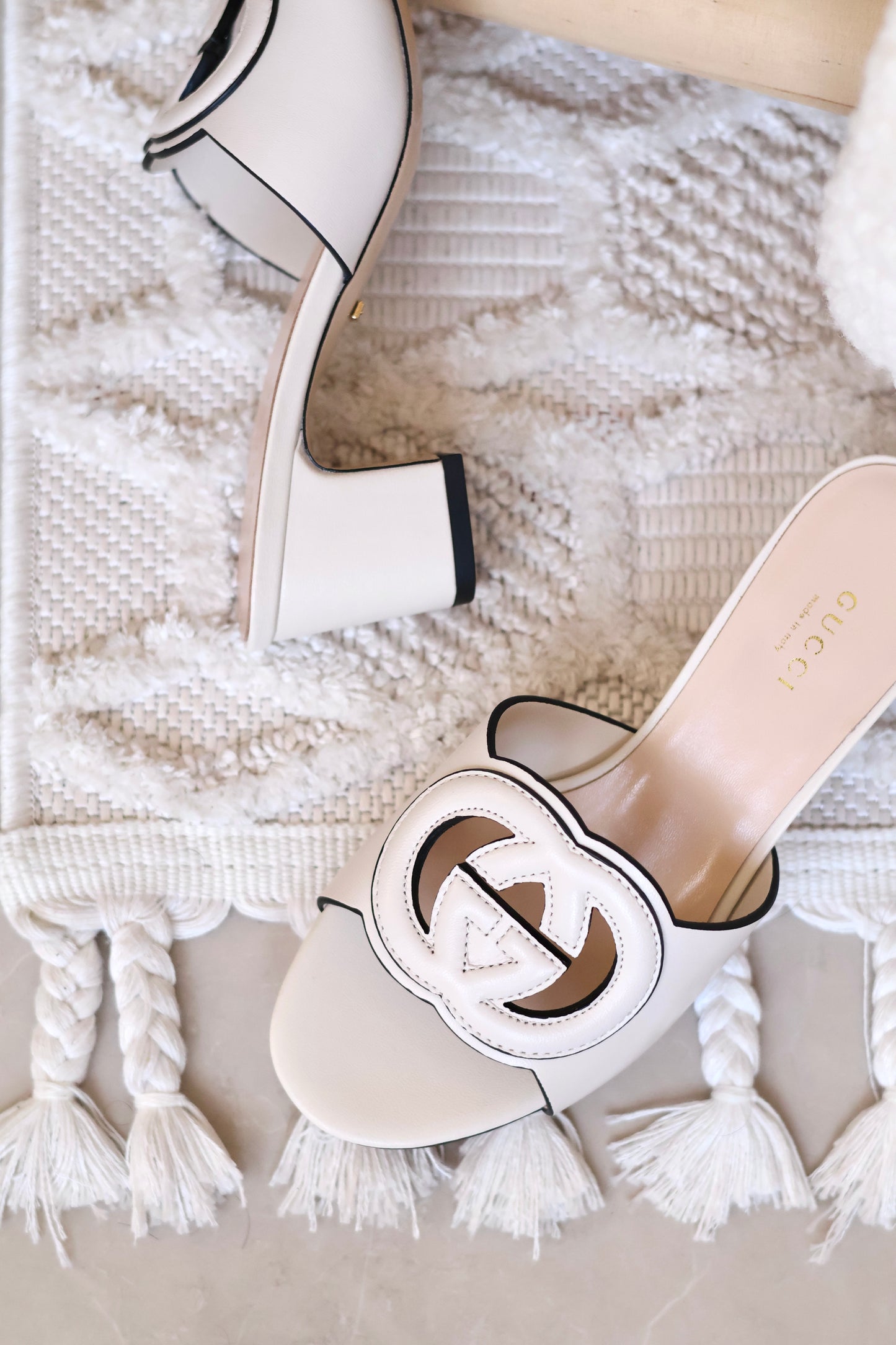 Women's Interlocking G slide sandal