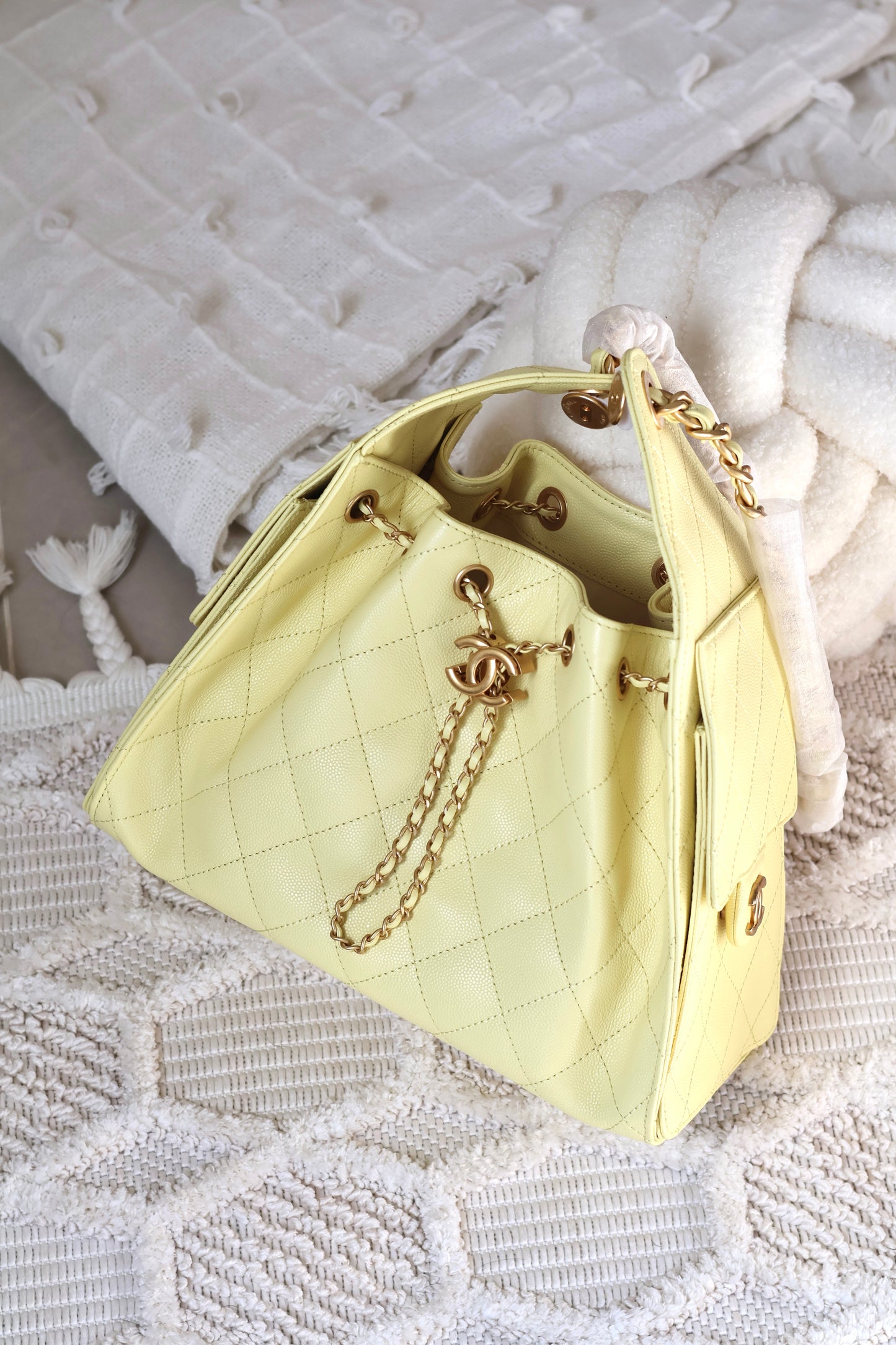25 Small Handbag
