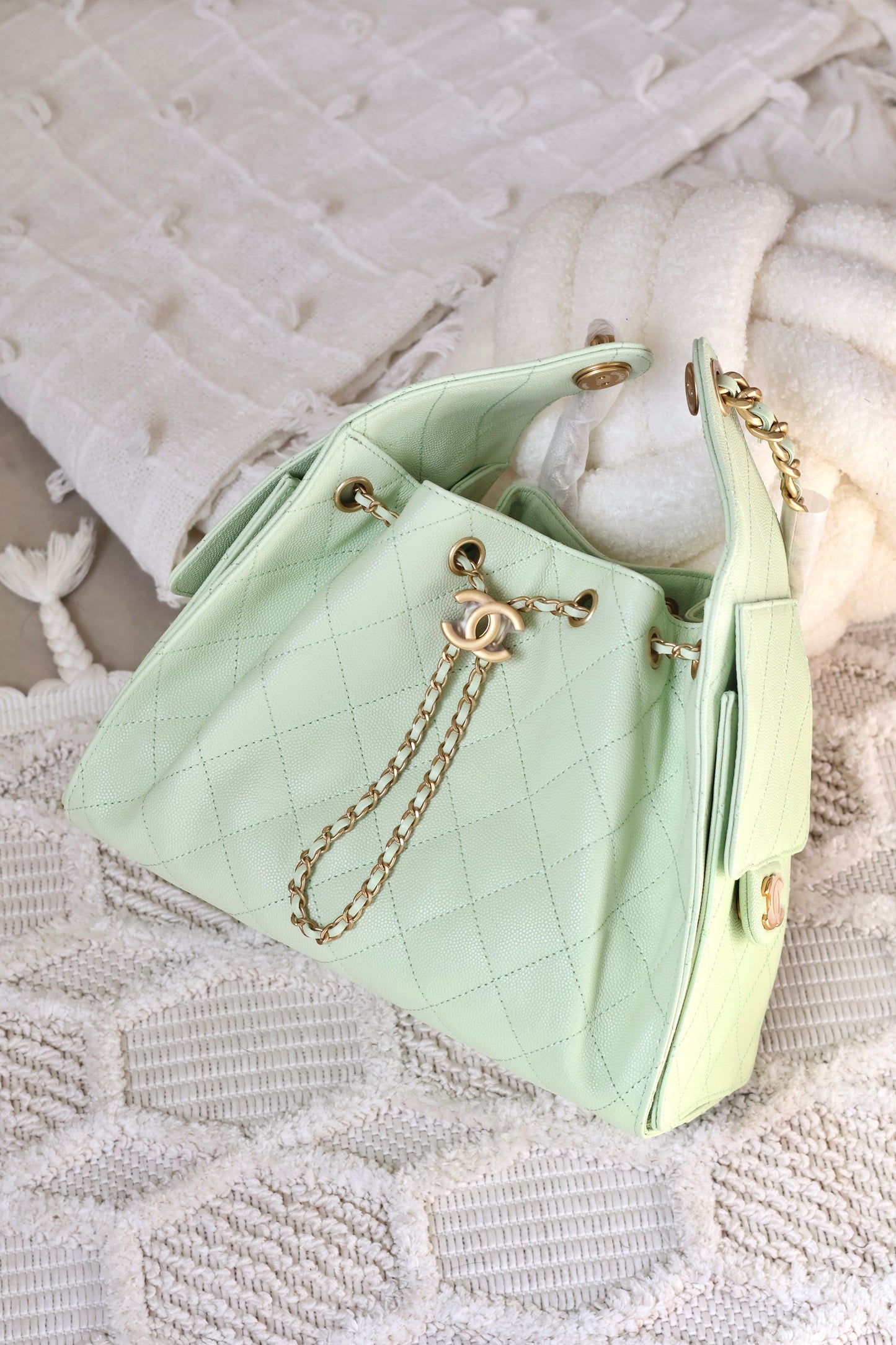 25 Small Handbag