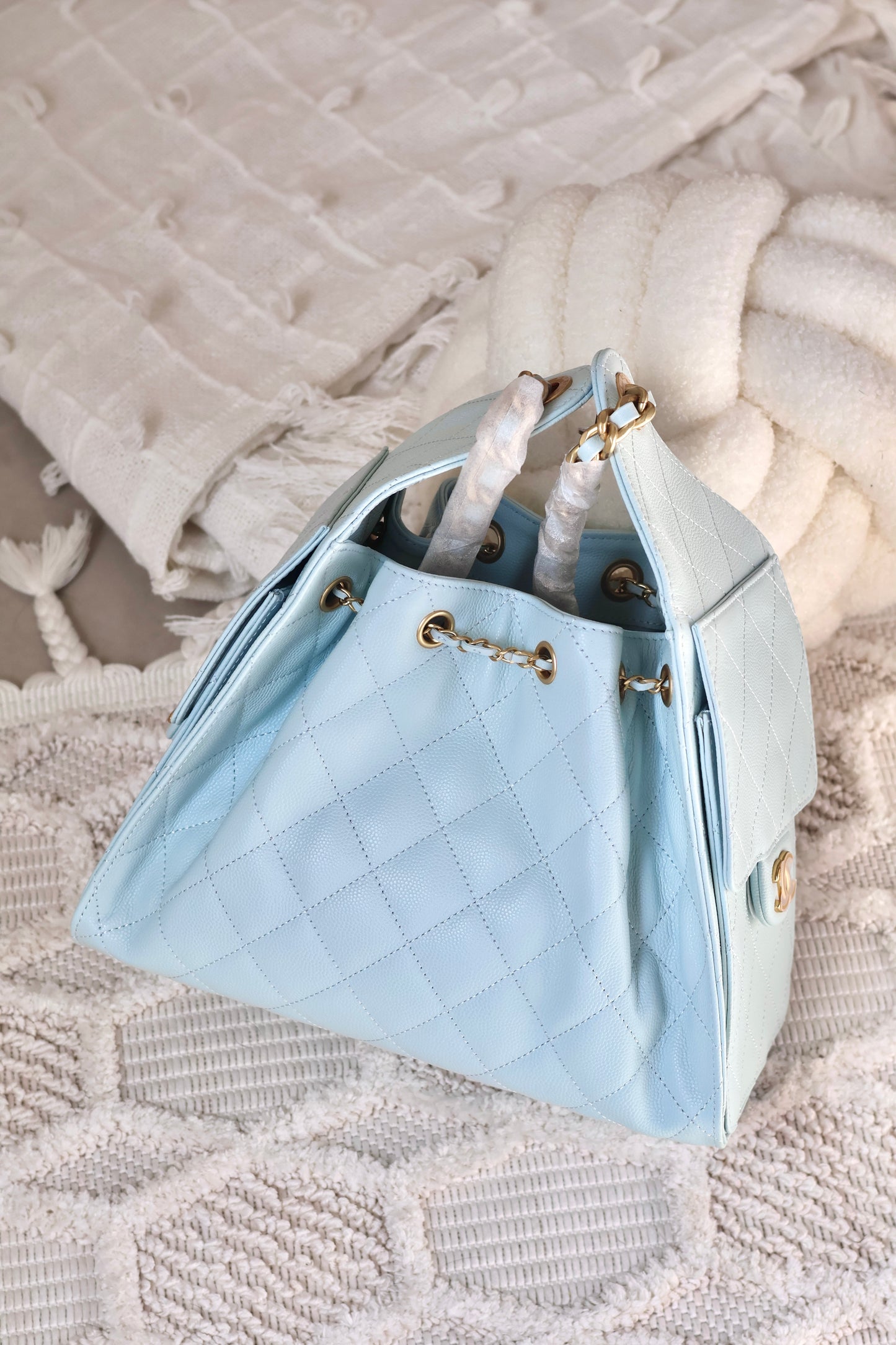 25 Small Handbag