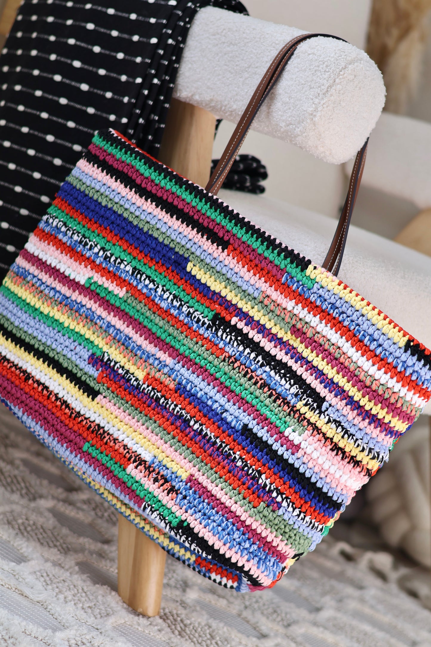 Crochet tote bag