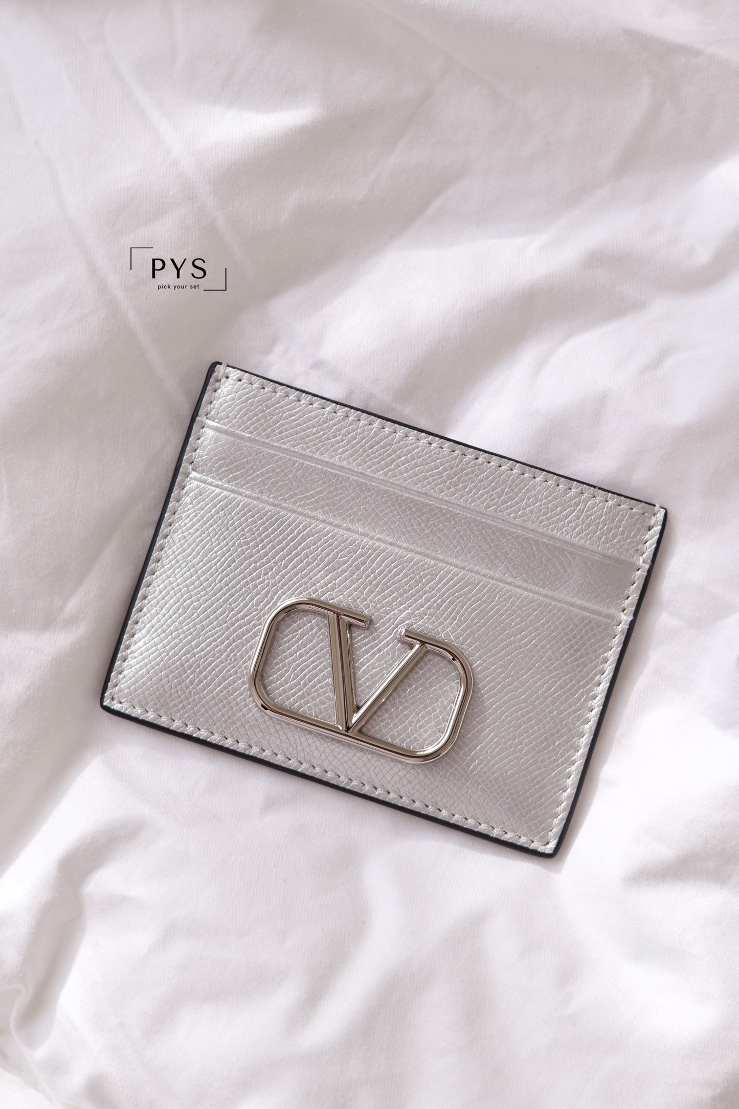 VLOGO SIGNATURE METALLIC CARDHOLDER