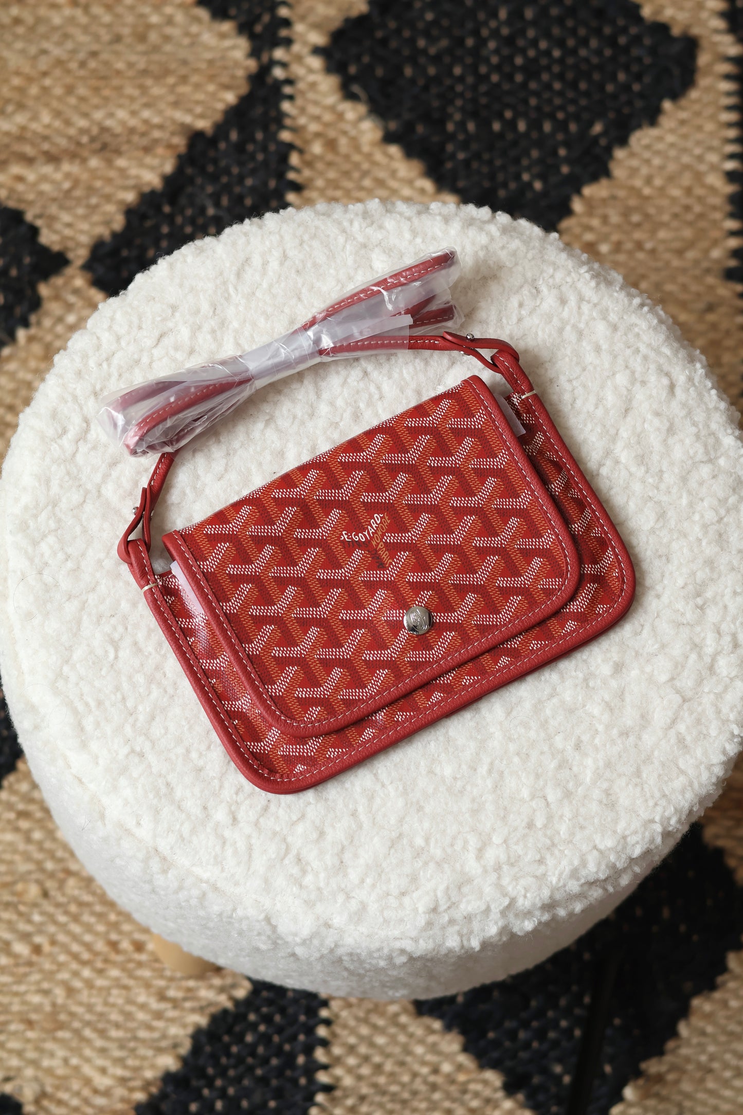 Plumet pouch-wallet