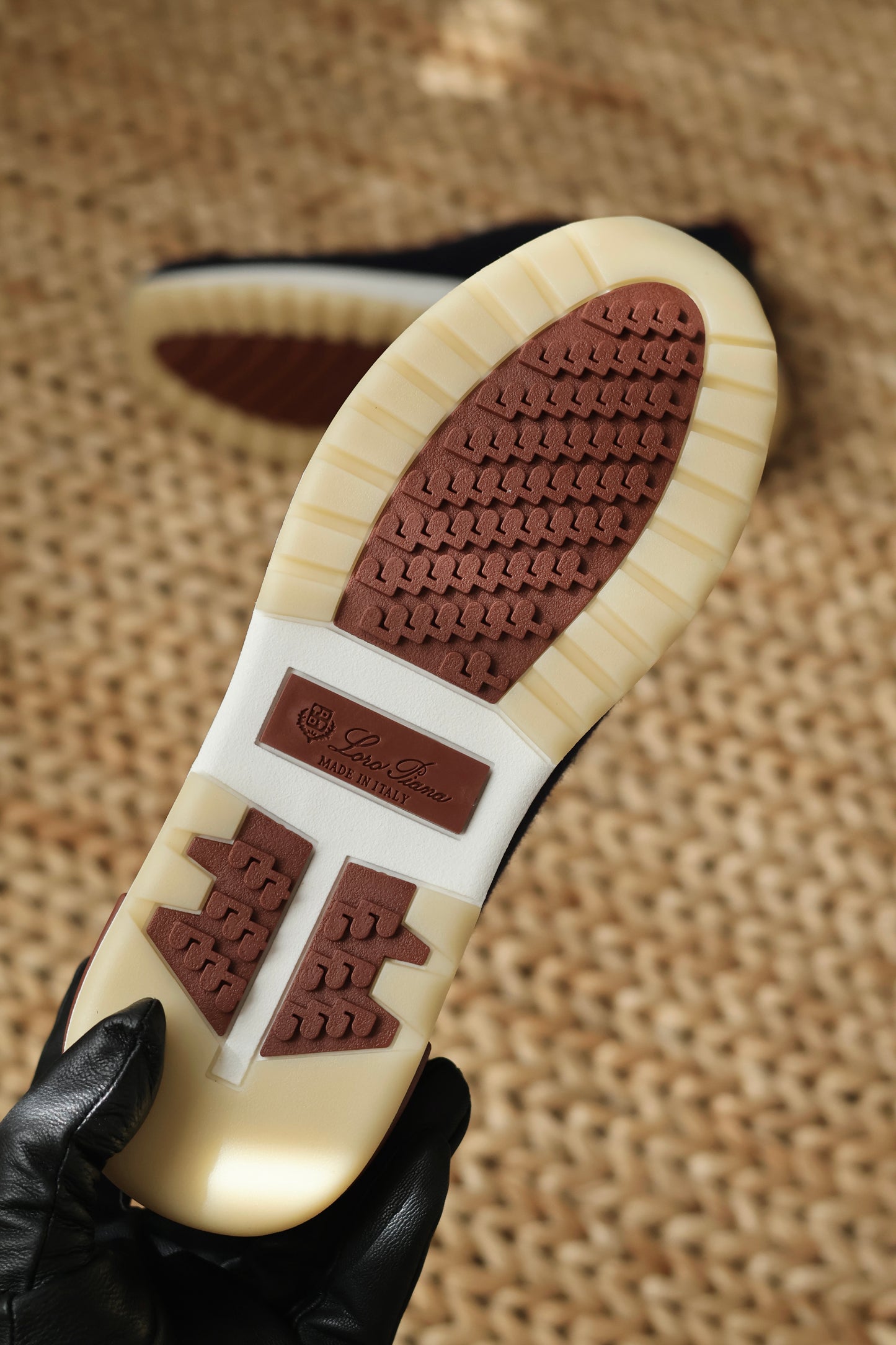 360 LP Flexy Walk Sneaker