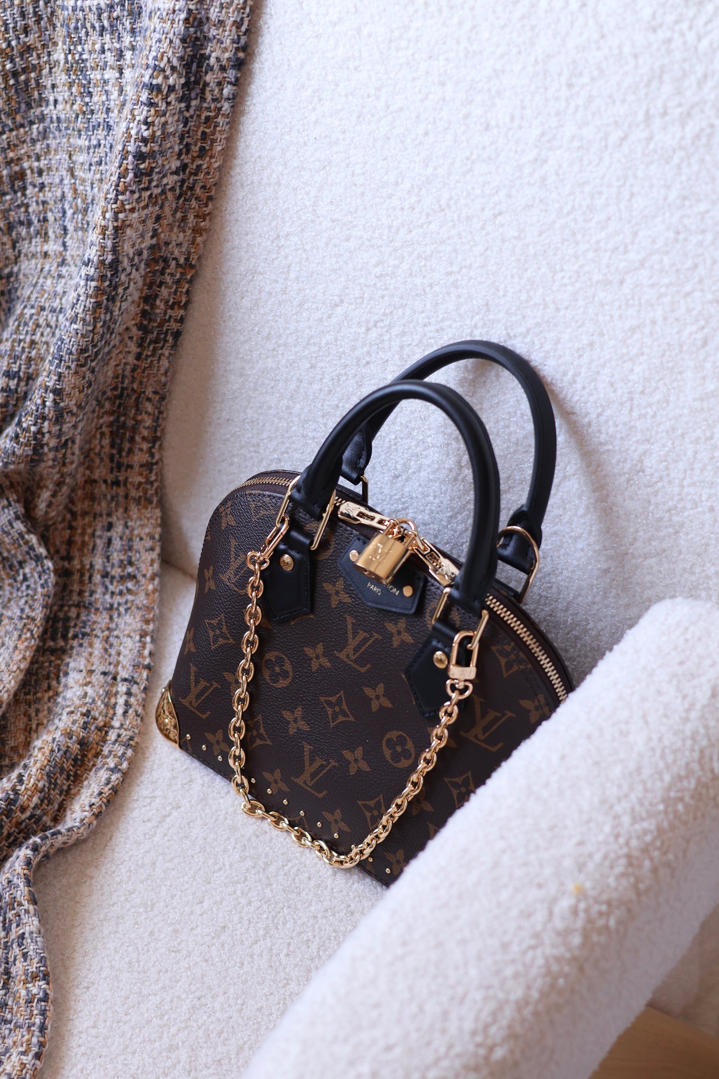 Alma Trunk BB