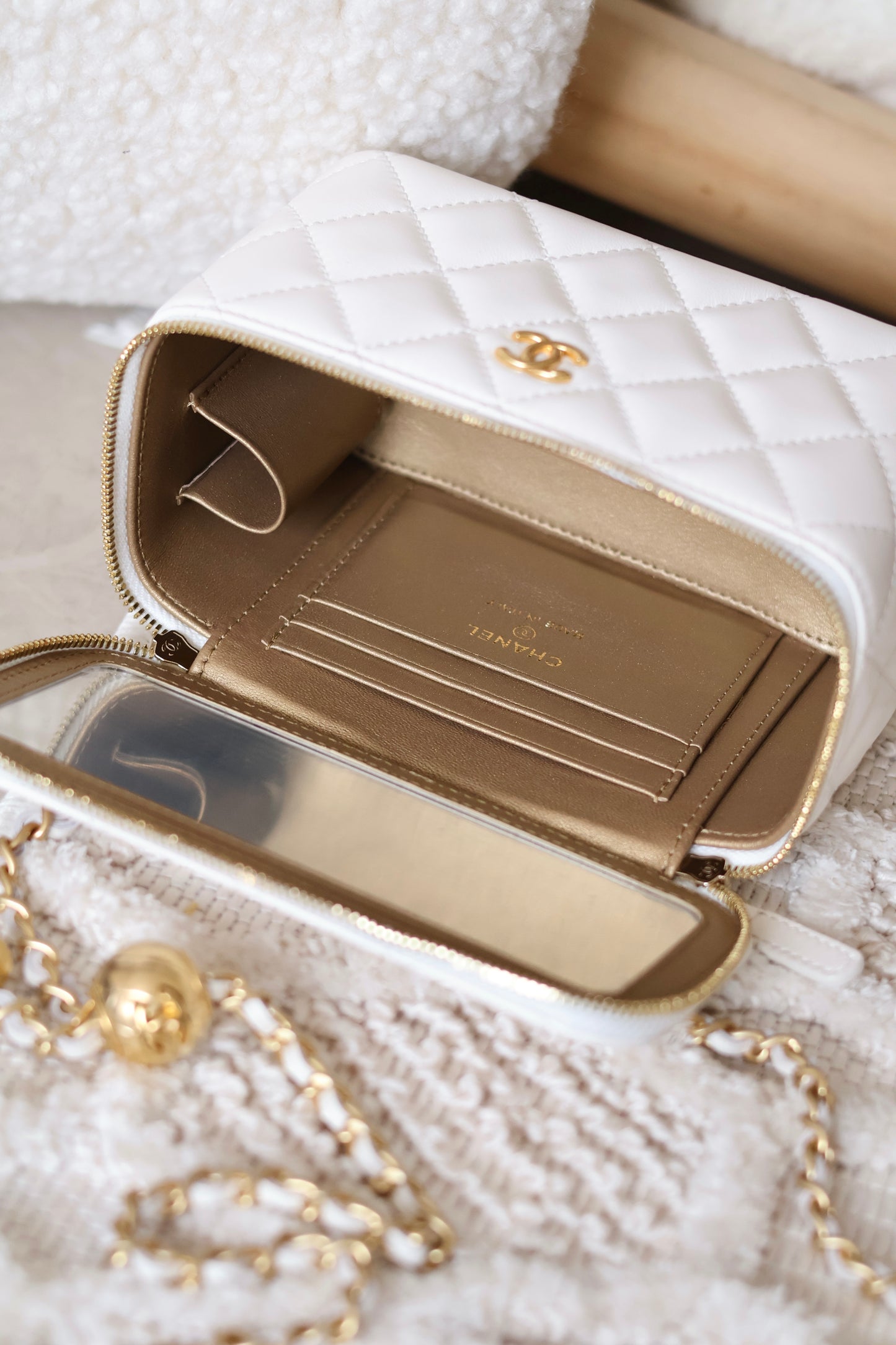 Long Vanity with Chain