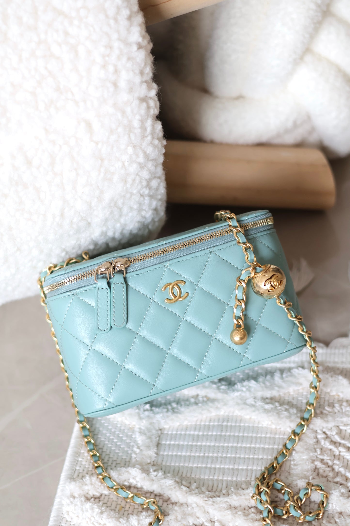 Long Vanity with Chain