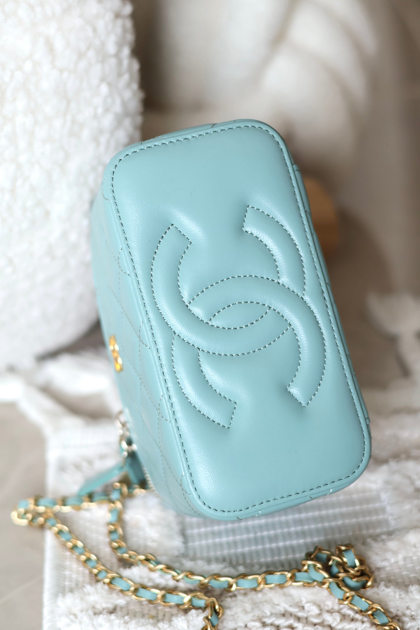 Long Vanity with Chain