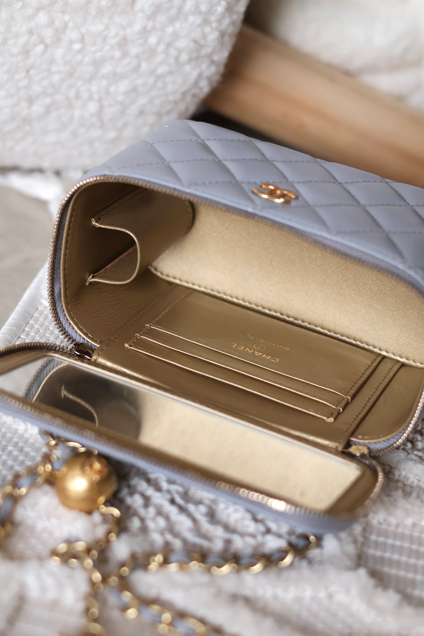 Long Vanity with Chain