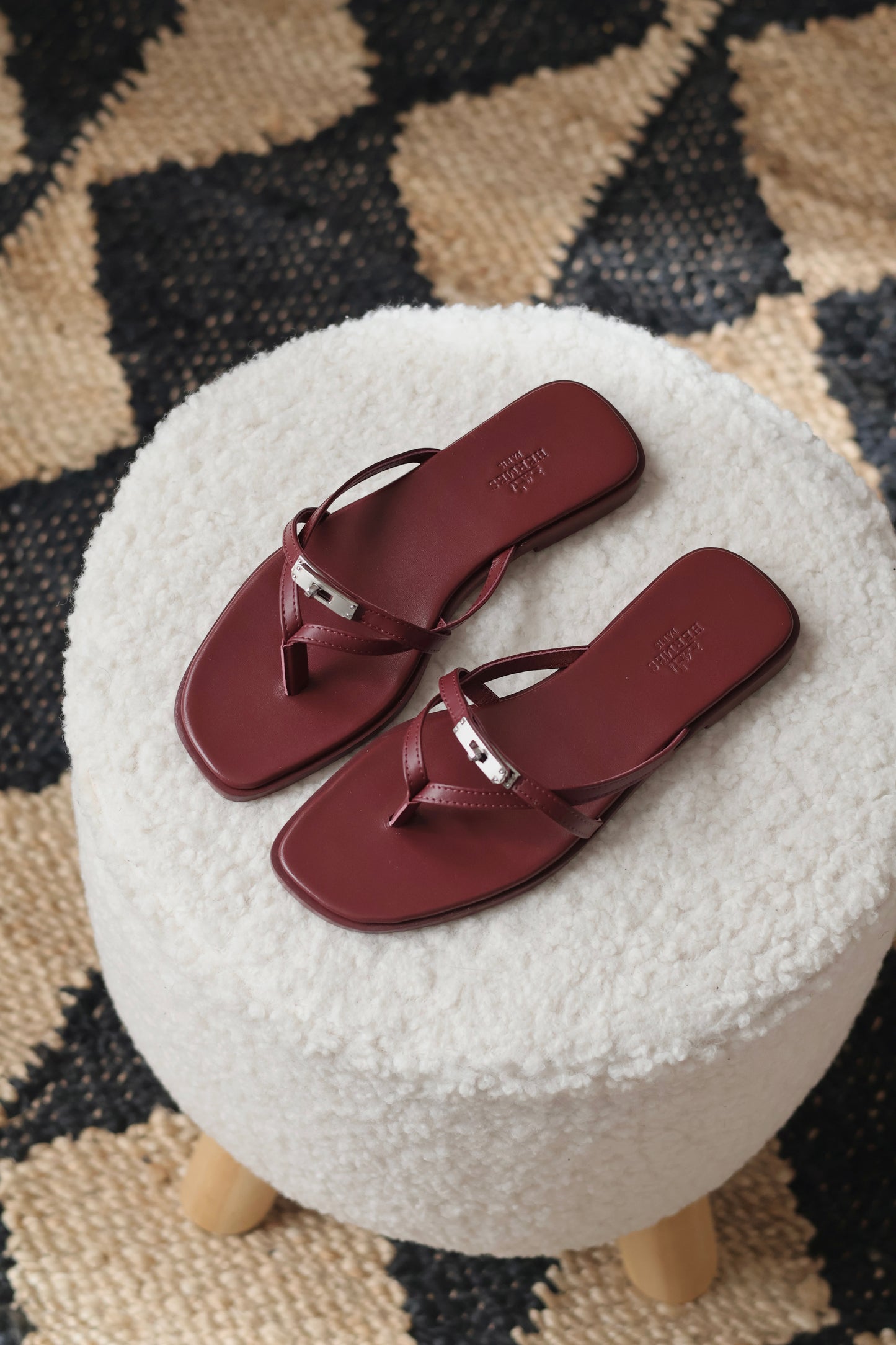 Miss sandal