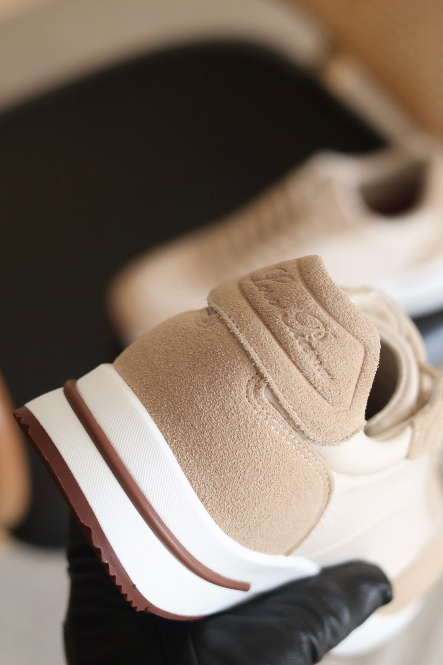 Week End Walk Sneaker
