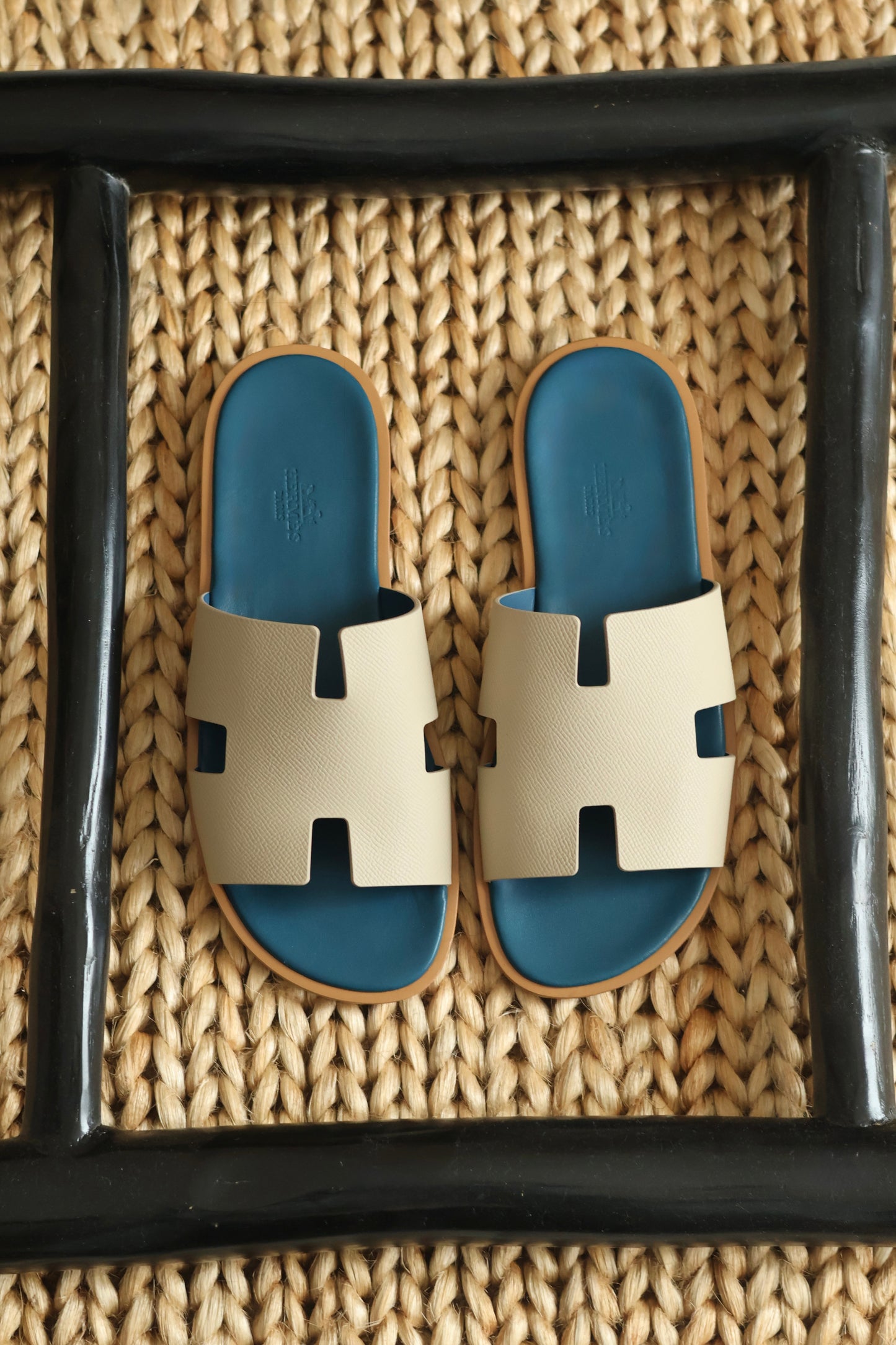 Izmir sandal