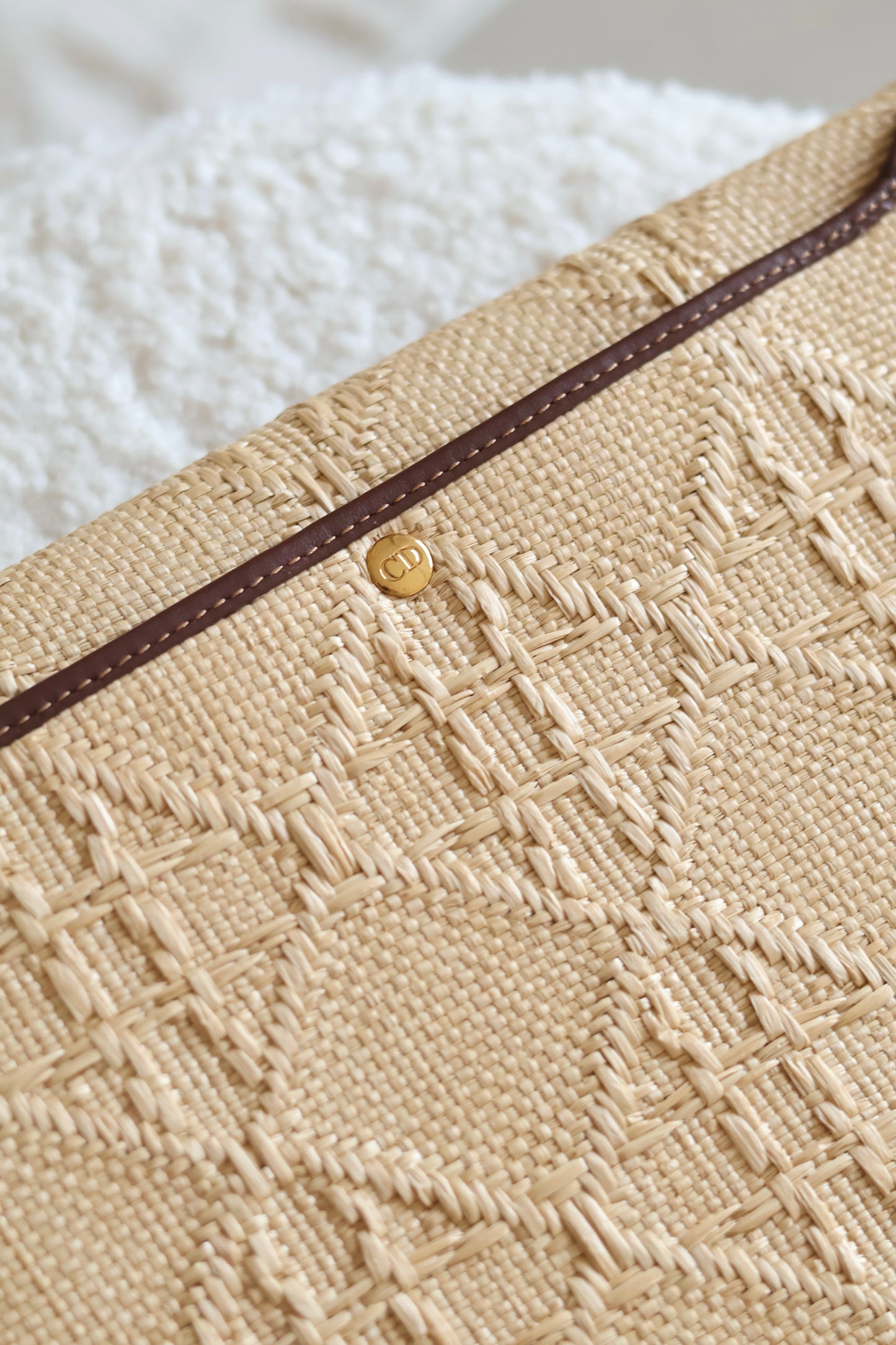 30 Montaigne Avenue Pouch with Flap