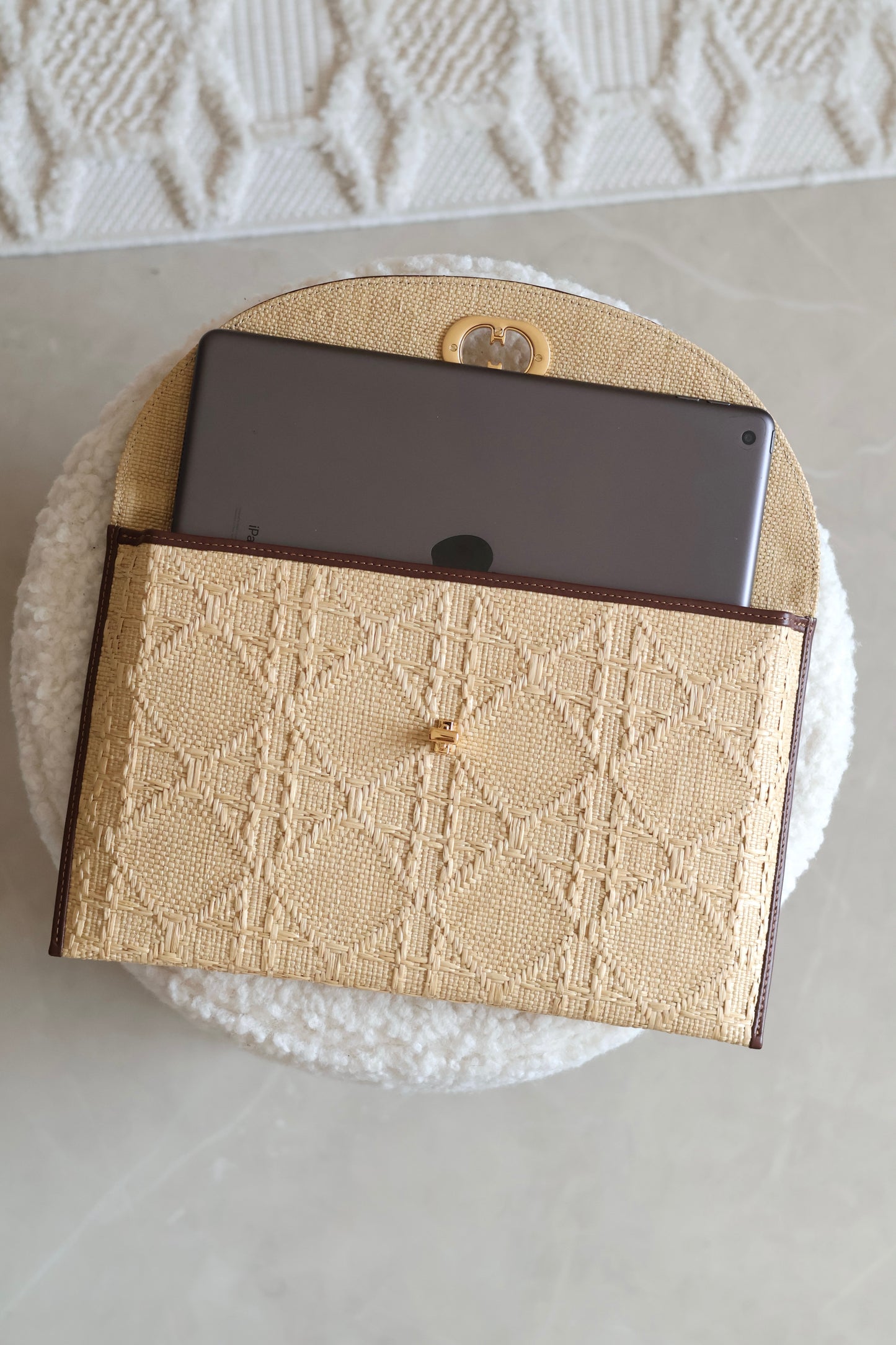 30 Montaigne Avenue Pouch with Flap