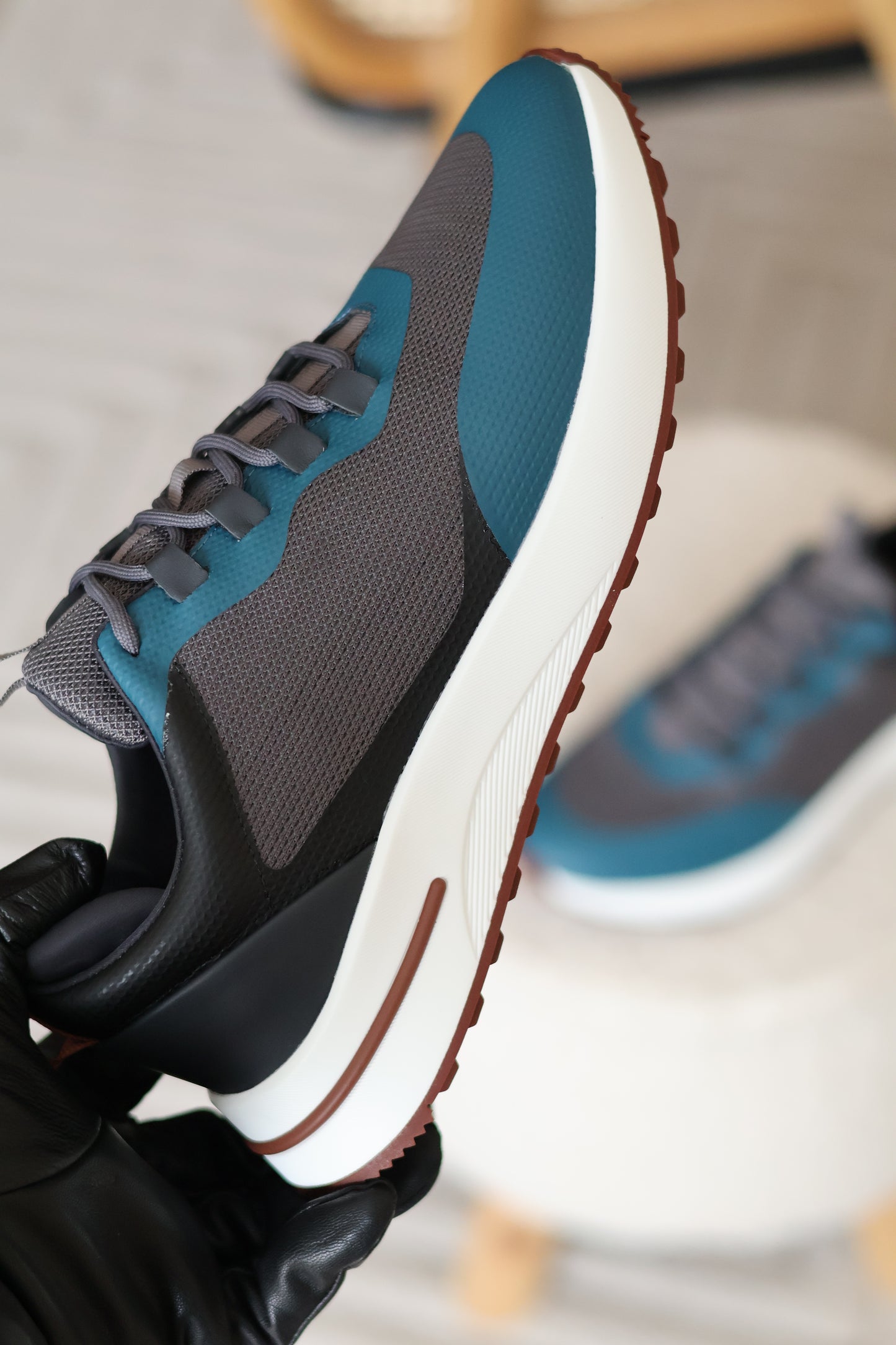 Week End Walk Sneaker