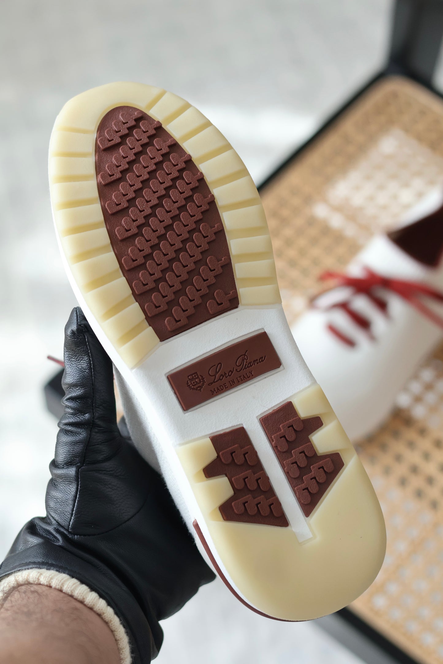 360 LP Flexy Walk Sneaker