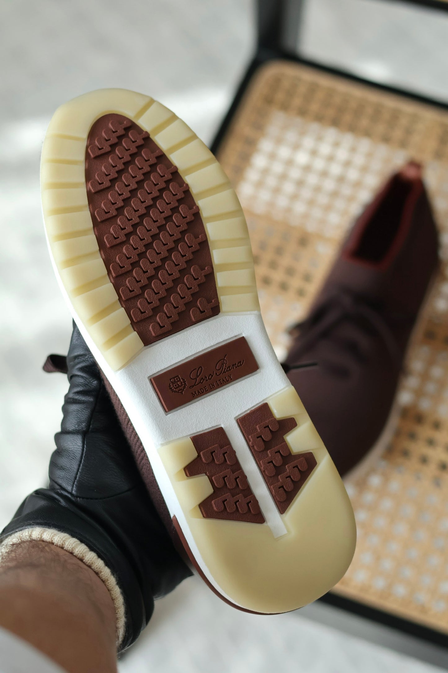 360 LP Flexy Walk Sneaker