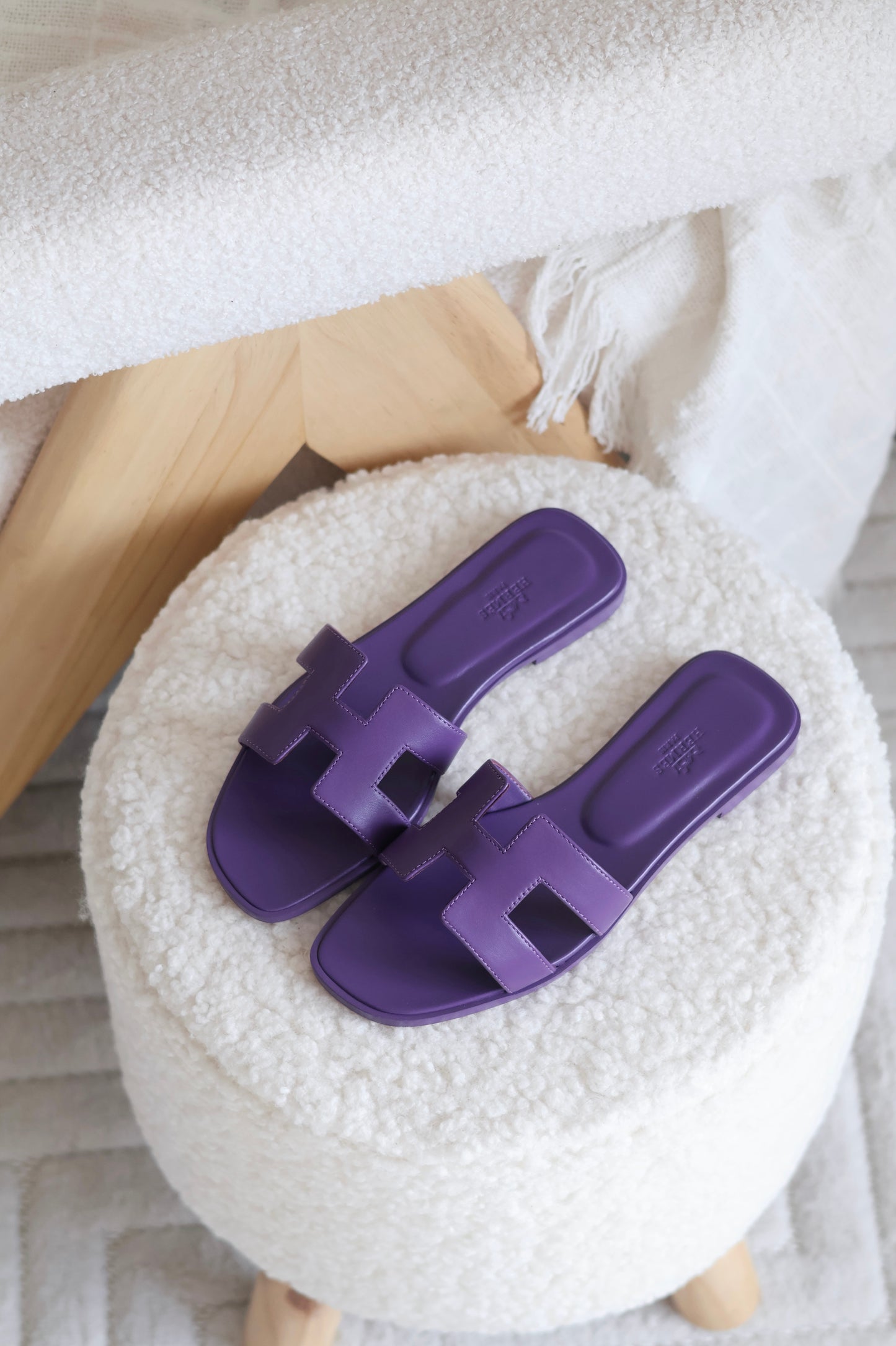 Oran sandal
