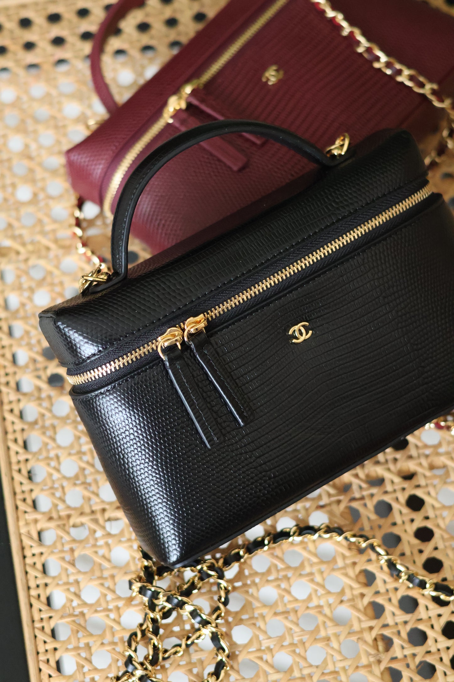 Top Handle Long Vanity Case with Chain