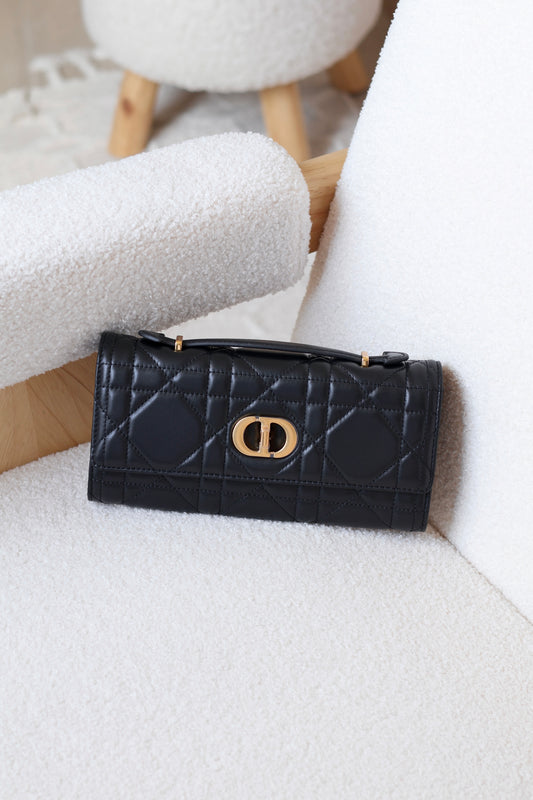 Miss Caro Top Handle-pouch