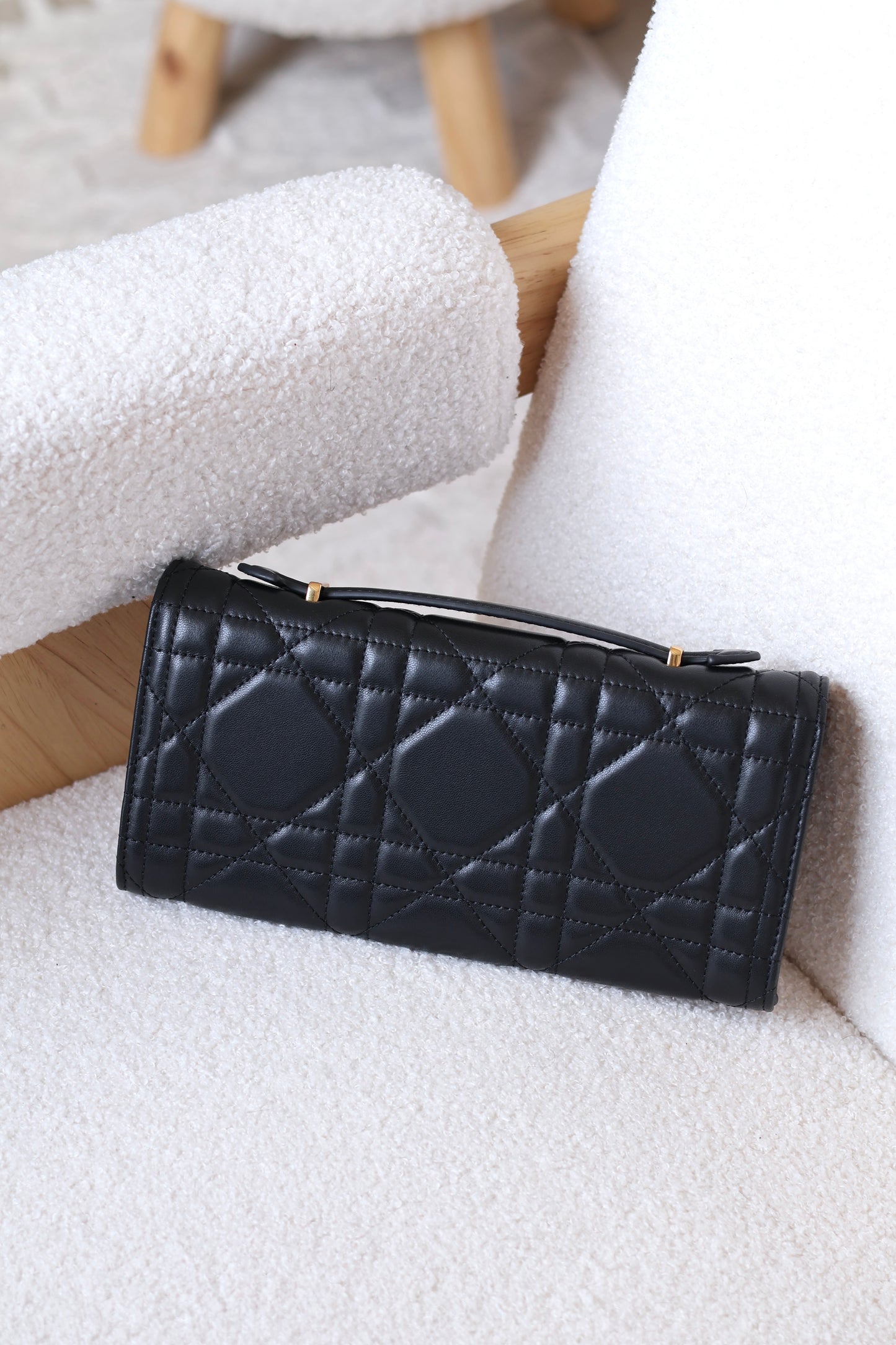 Miss Caro Top Handle-pouch