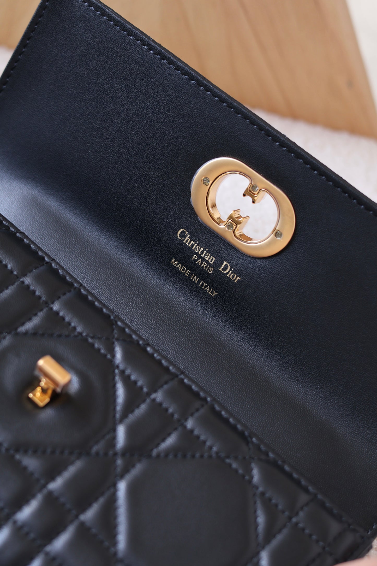 Miss Caro Top Handle-pouch