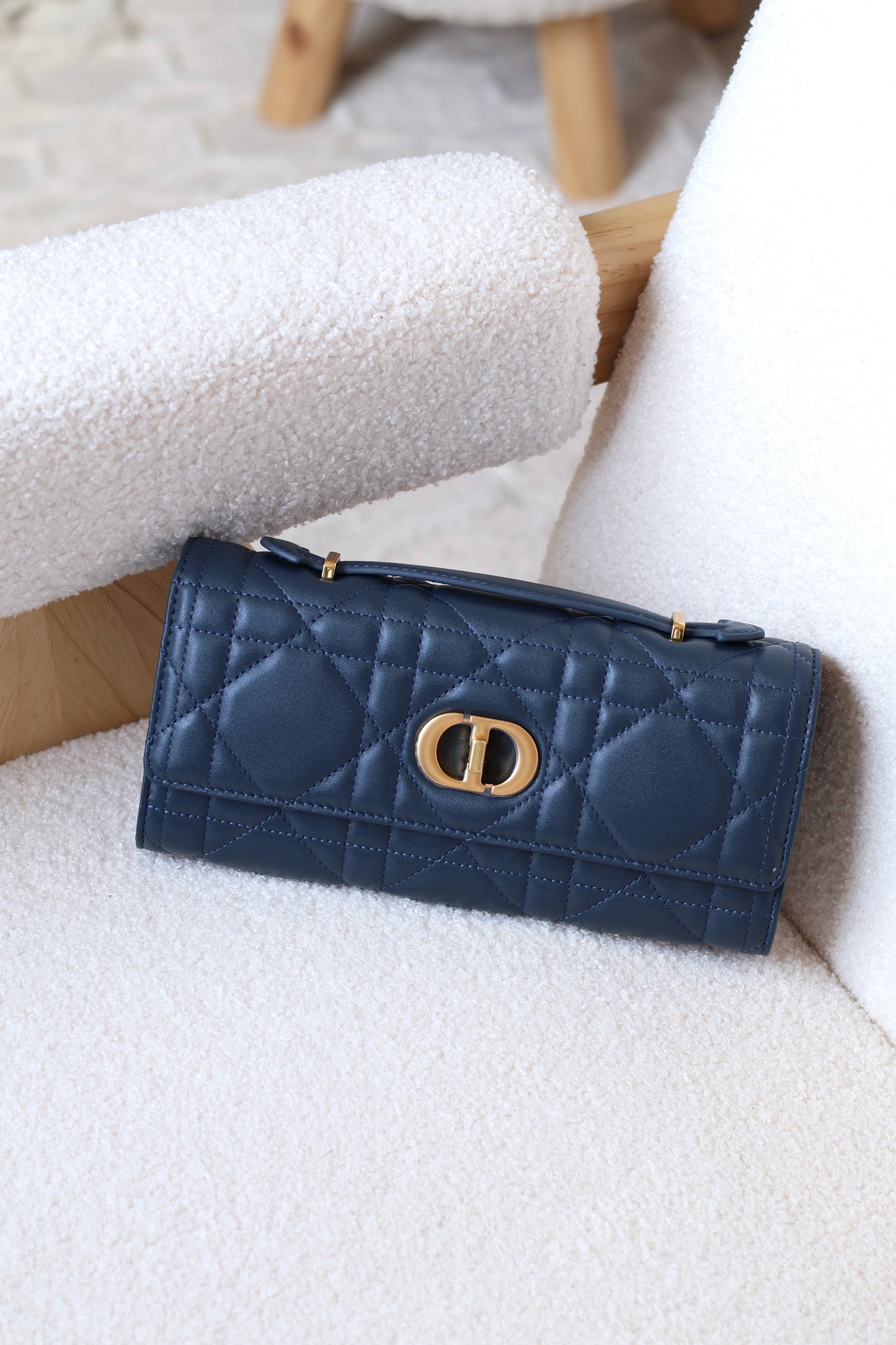 Miss Caro Top Handle-pouch