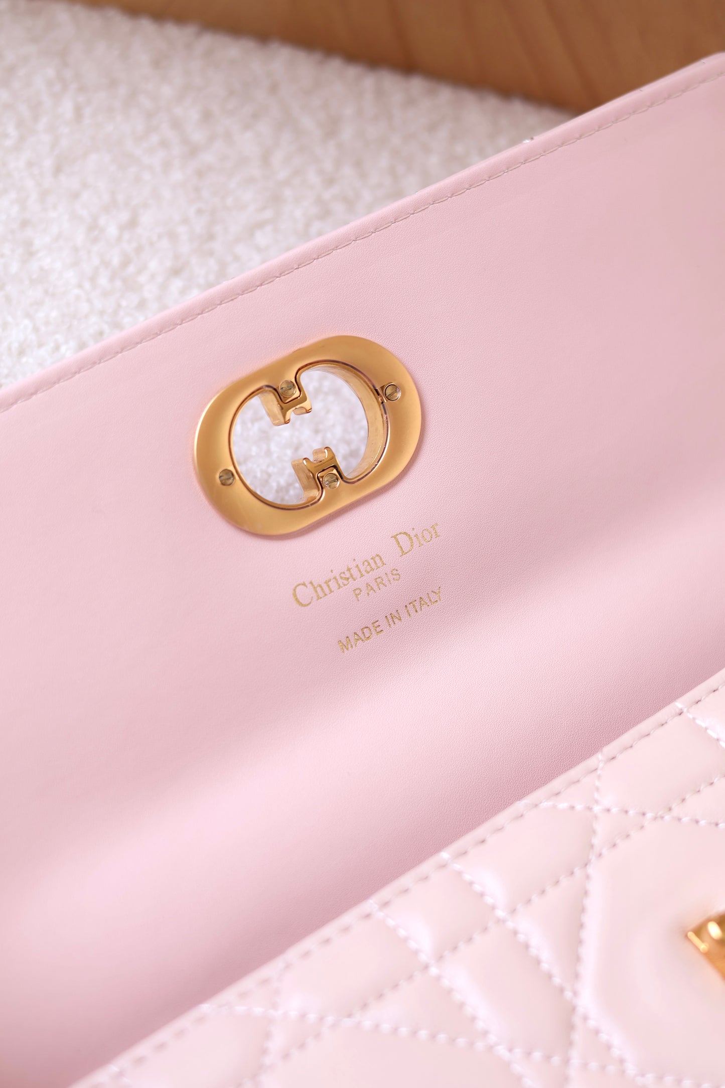 Miss Caro Top Handle-pouch