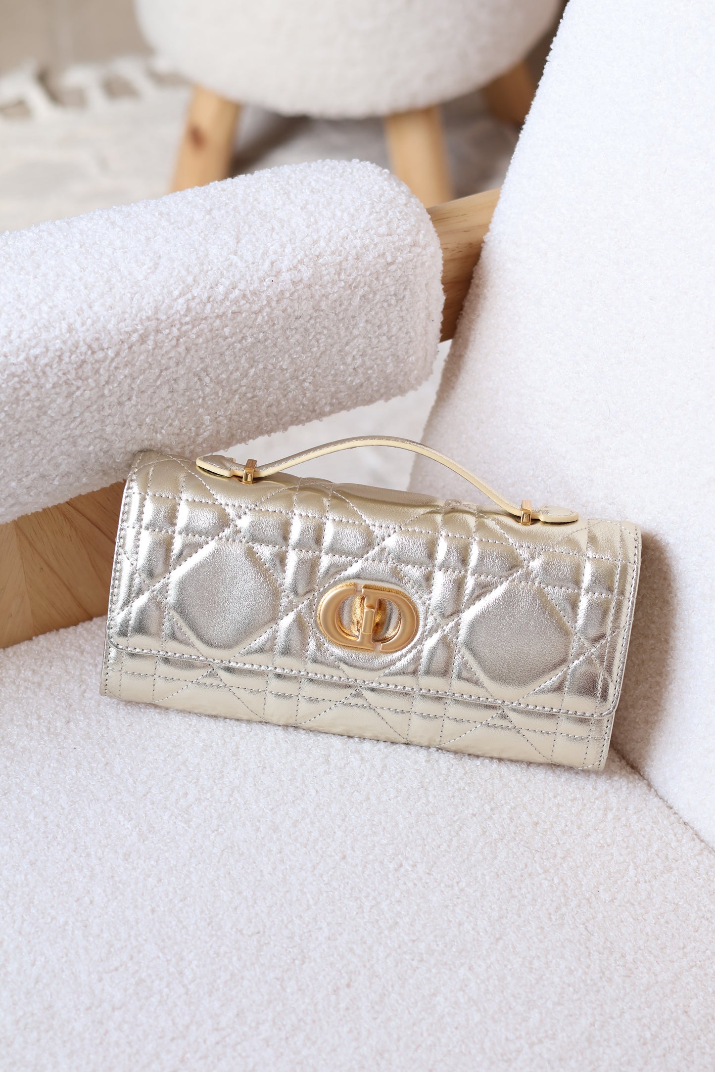 Miss Caro Top Handle-pouch