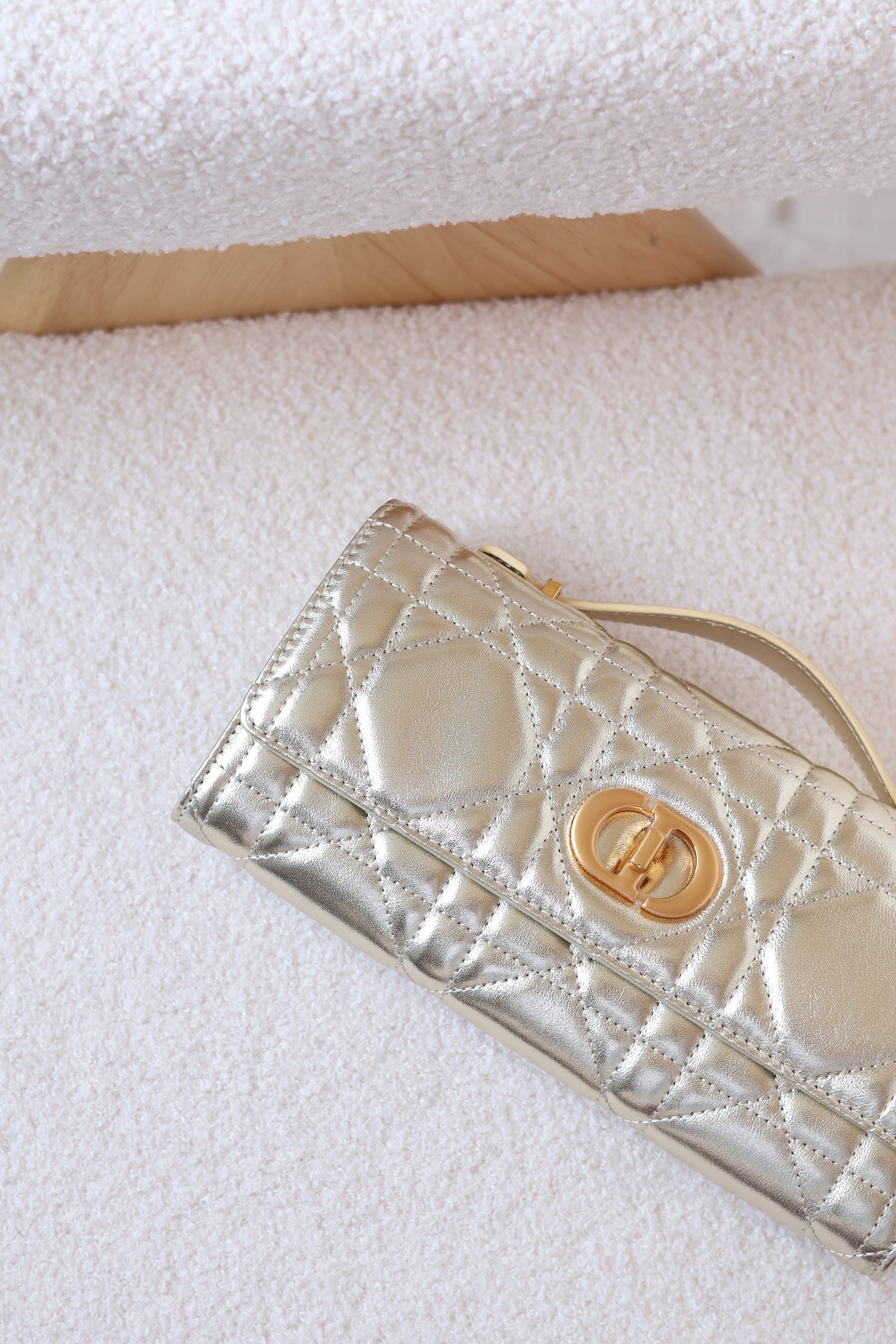 Miss Caro Top Handle-pouch