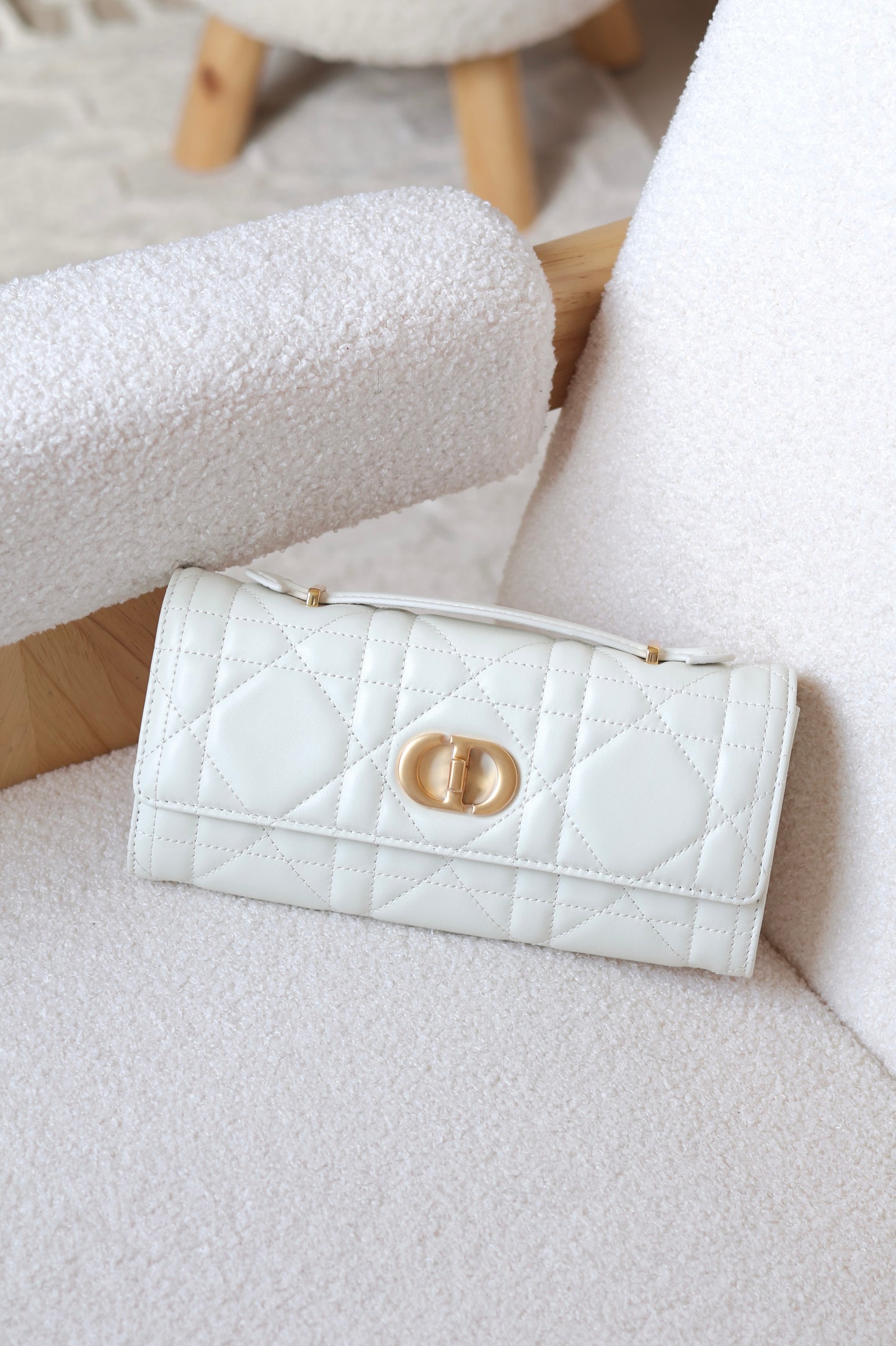 Miss Caro Top Handle-pouch